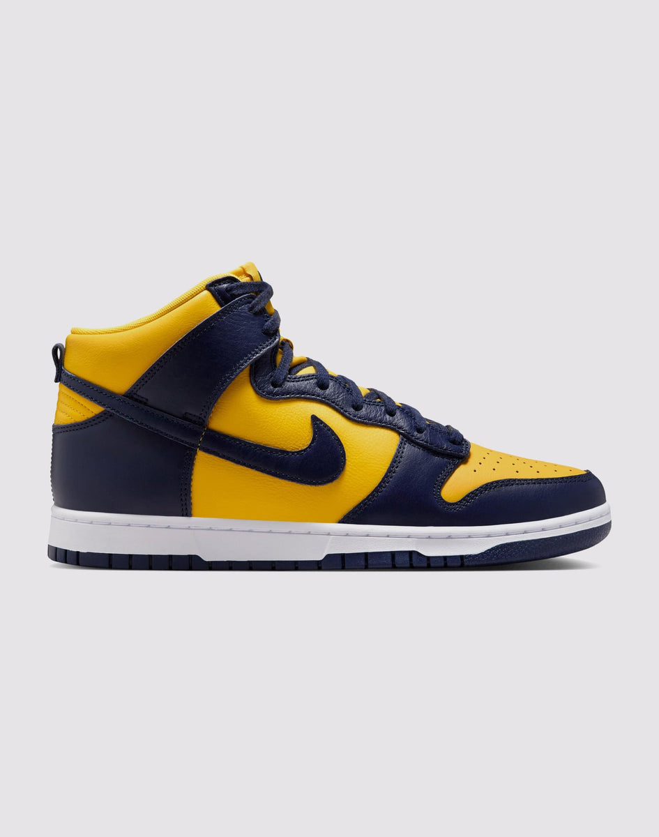 dunk high rebel michigan