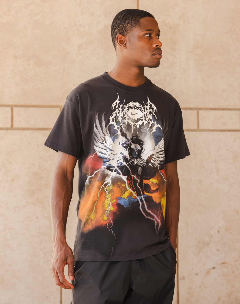 HQ2579-045-lifestyle_1200x1200