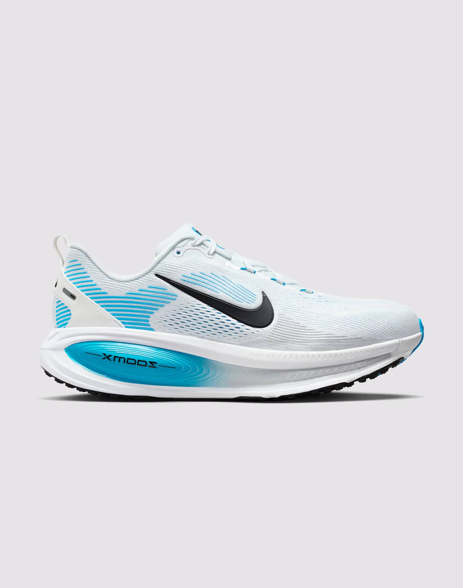 Nike Vomero 18 Wide – DTLR