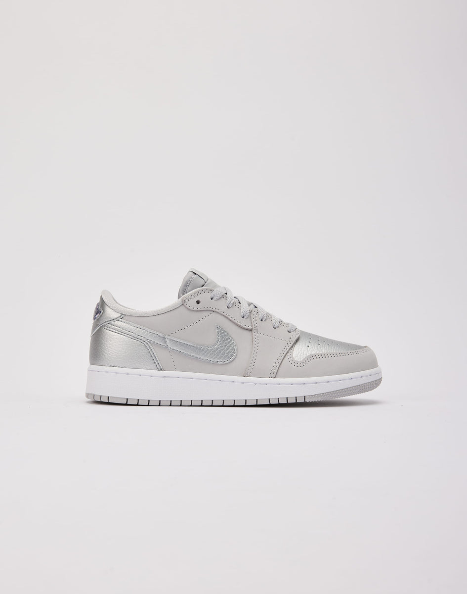 Jordan_CZ0858_20002_GS014_1200