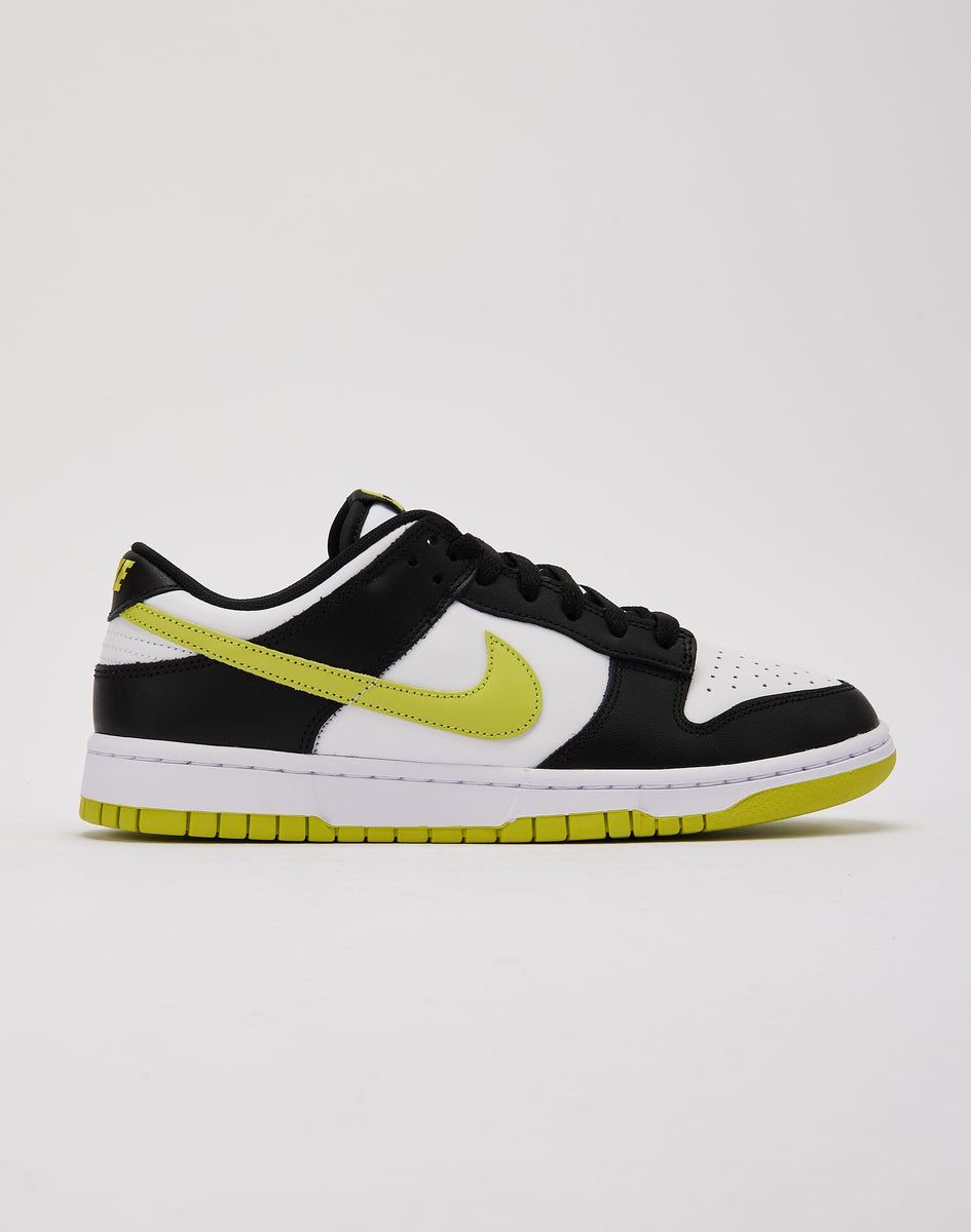 Nike Dunk Low ホワイト/ブラック/イエロー　スクラップ Nike Dunk Low Scrap Mighty Swooshers Men's - DX6058-101 - US