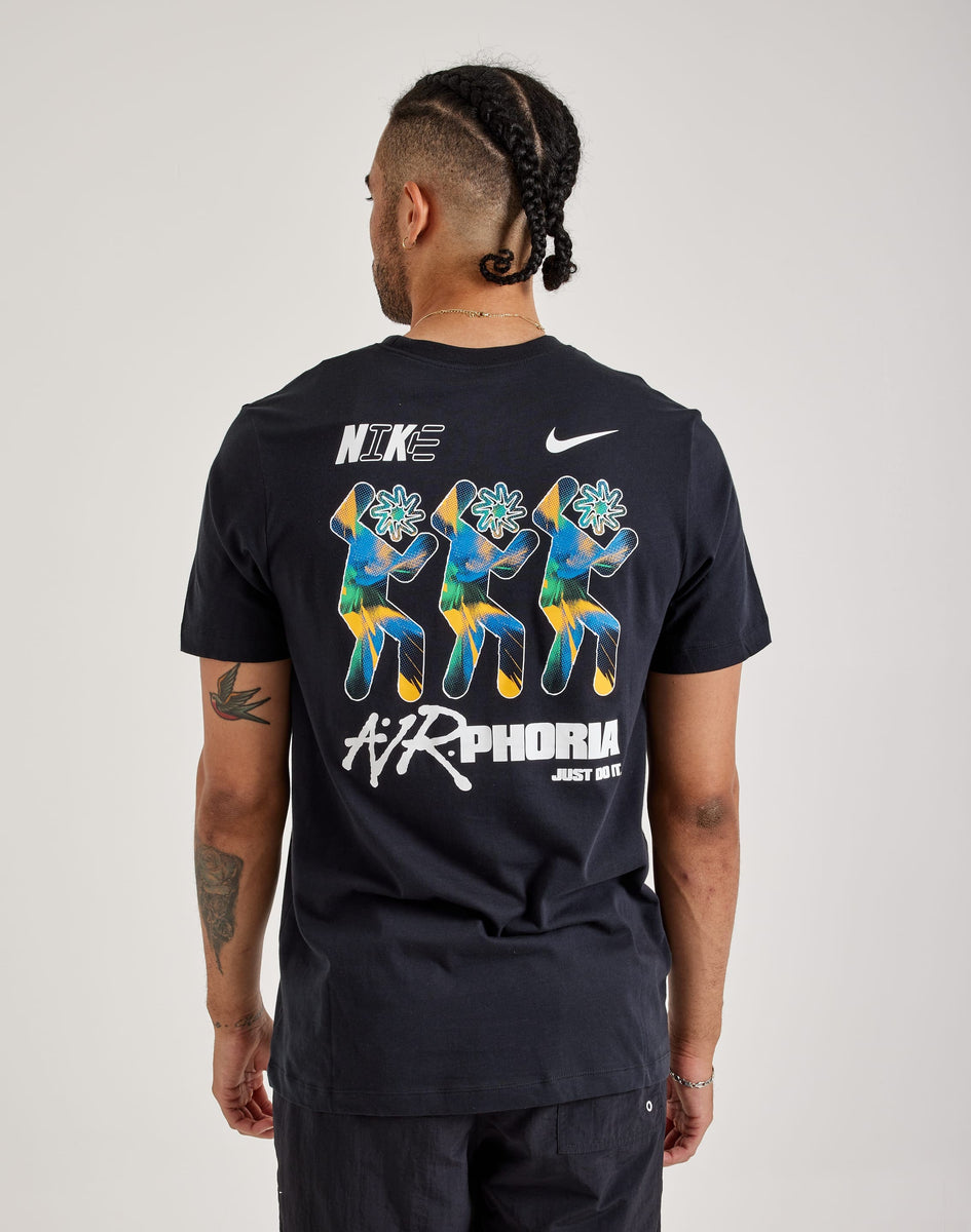 Nike Sportswear Tee – DTLR