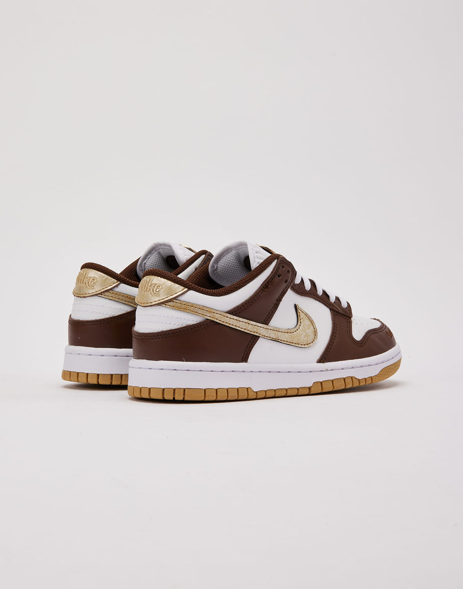 brown and white dunks