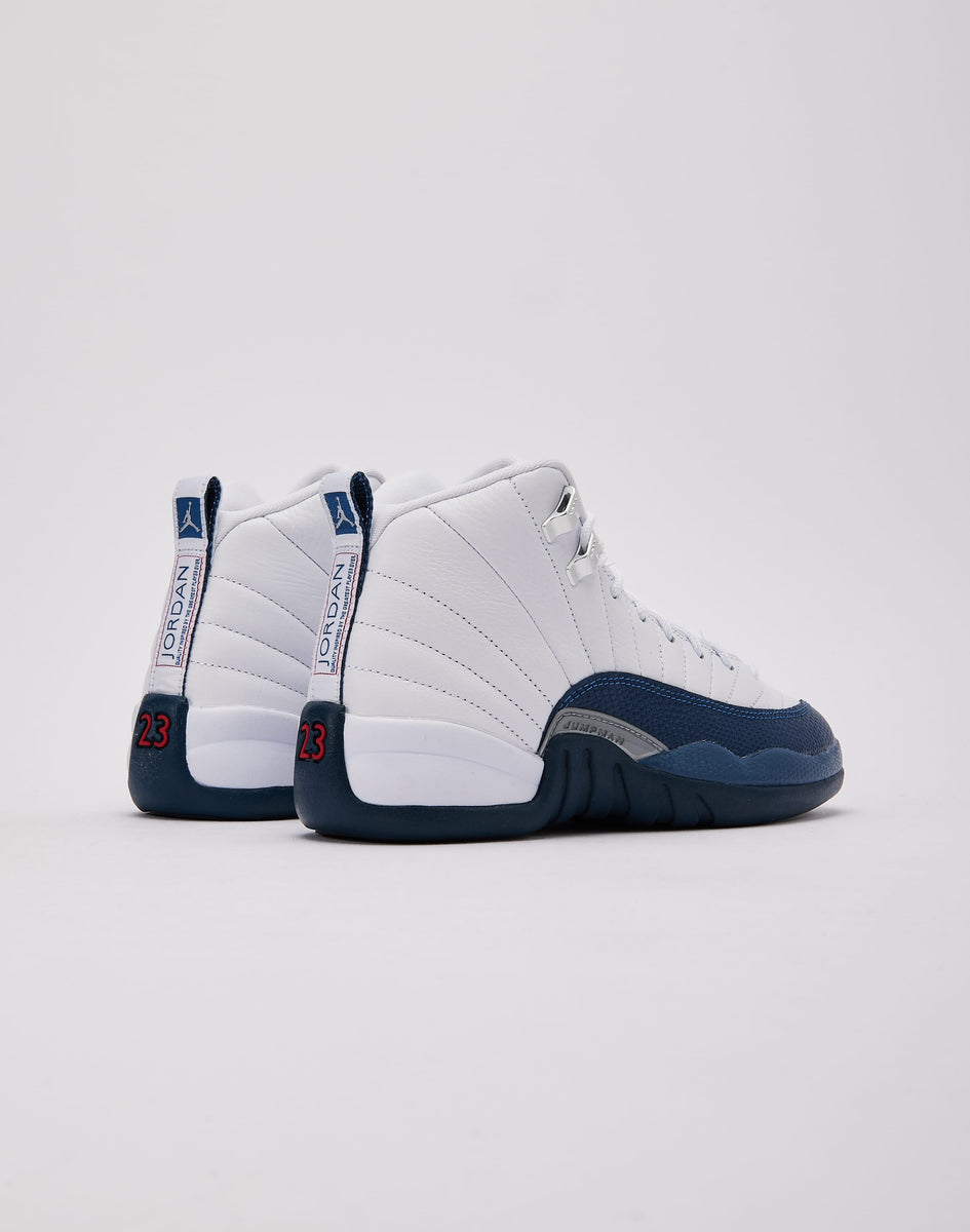 靴 Nike Air Jordan 12 \