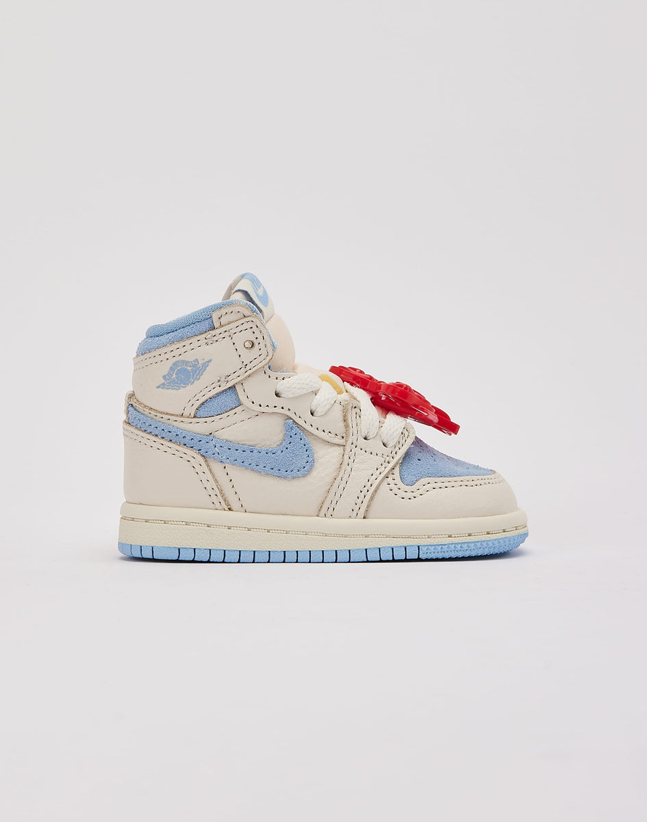 Jordan Air Jordan 1 Retro High OG 'Psychic Blue and Pale Ivory