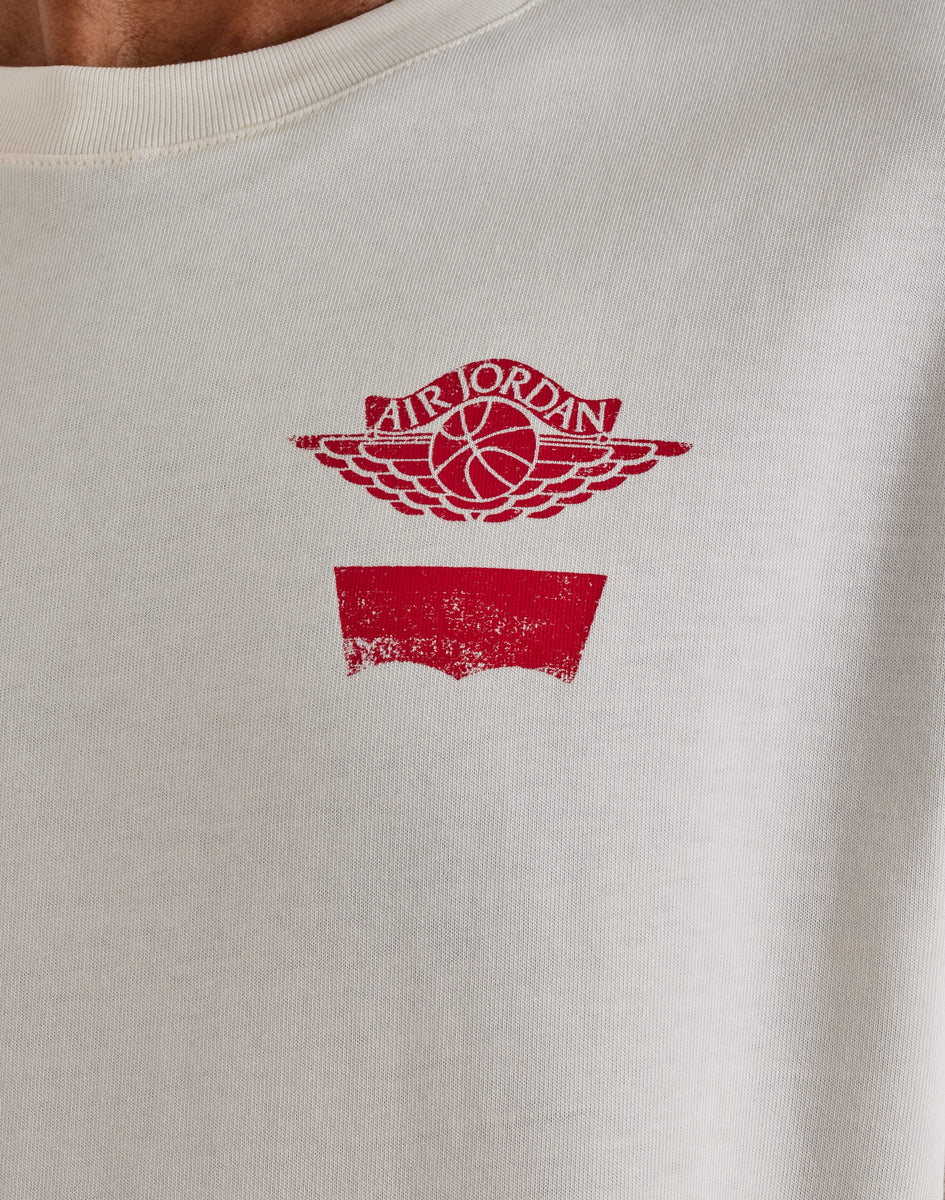 Jordan Levi's Long-Sleeve Tee – DTLR