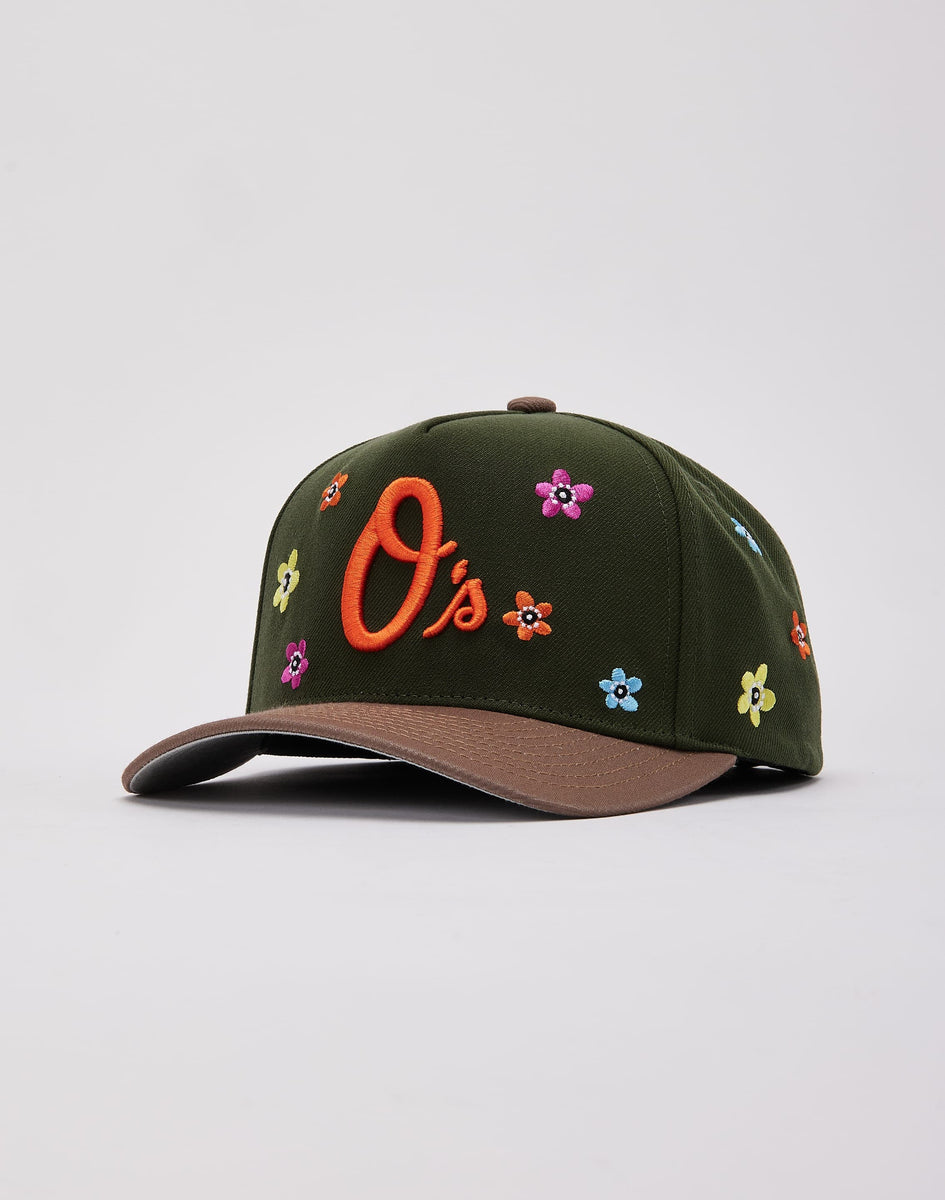 Mitchell & Ness Baltimore Orioles Flower Power Pro Pinch Snapback