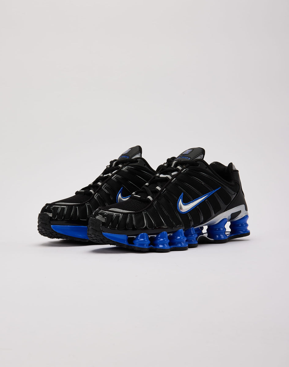 nike_CN0151_20004_M064_1200x12