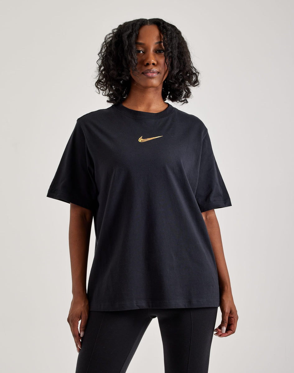 Nike Loose Graphic Tee – DTLR