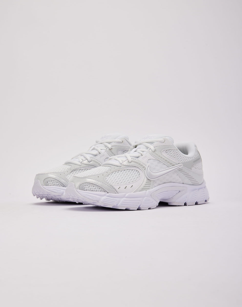 Nike V5 RNR – DTLR display picture 1