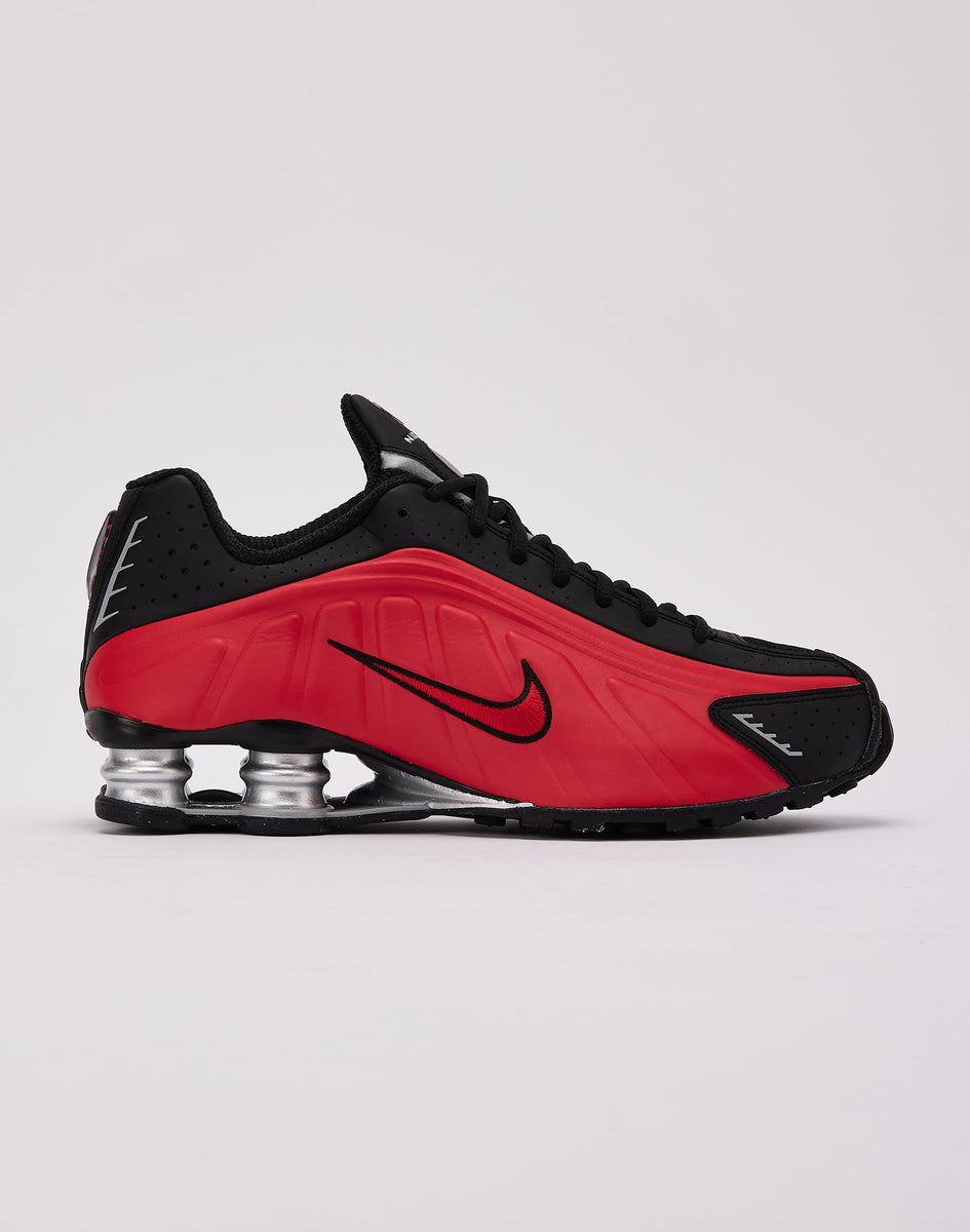 Nike Shox R4 – DTLR