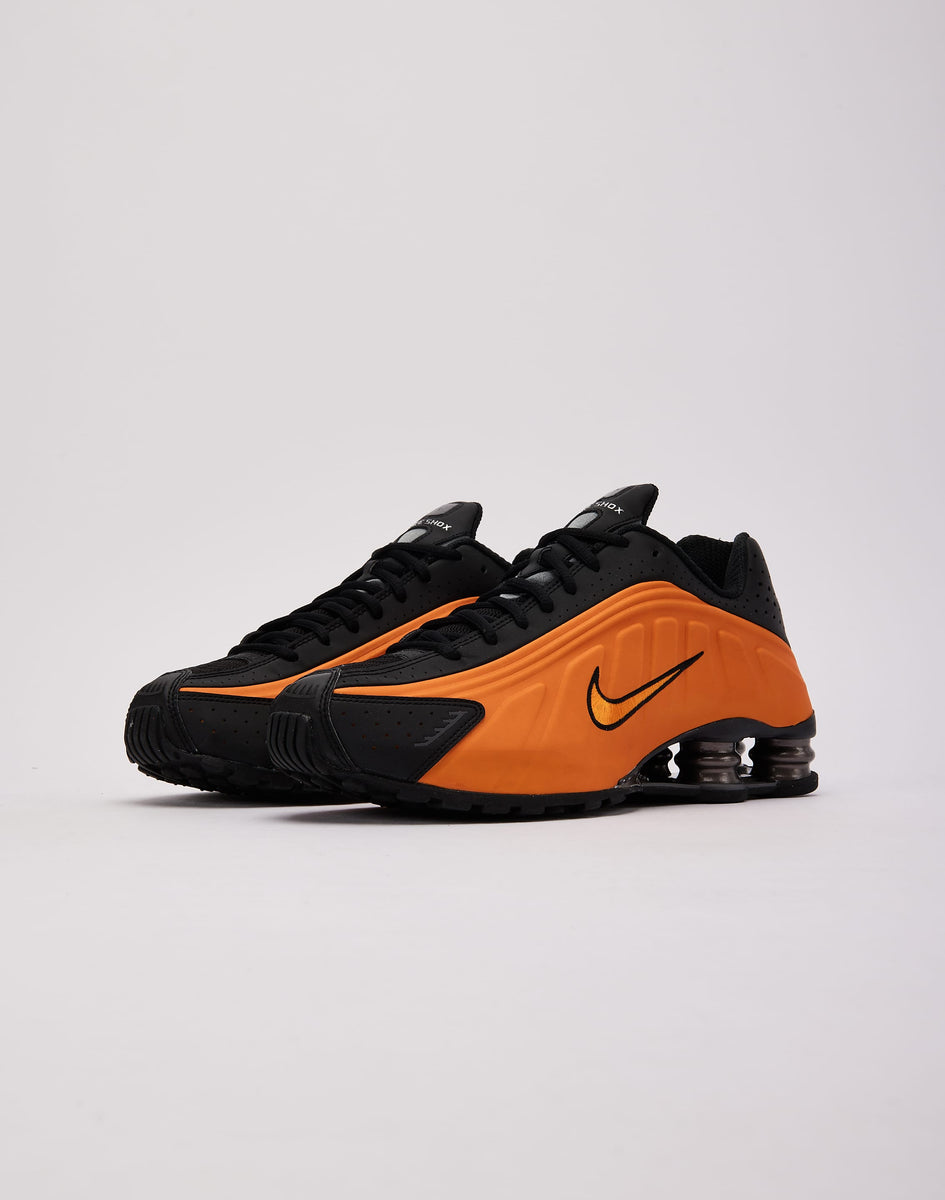 nike_HQ1988_20800_M064_1200x12