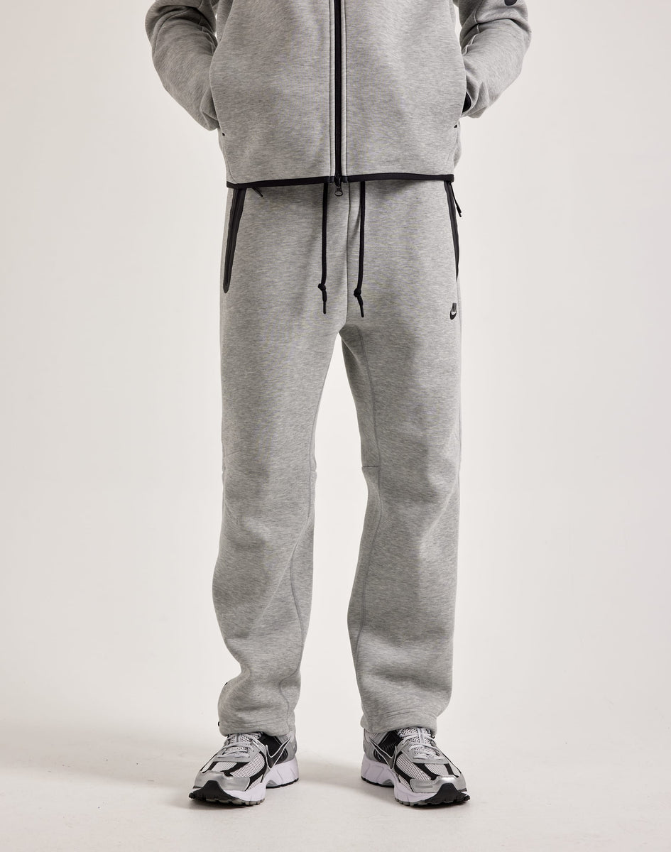 Open Hem Tech Fleece Schwarz Hose Open Hem Tech Fleece Jogginghose