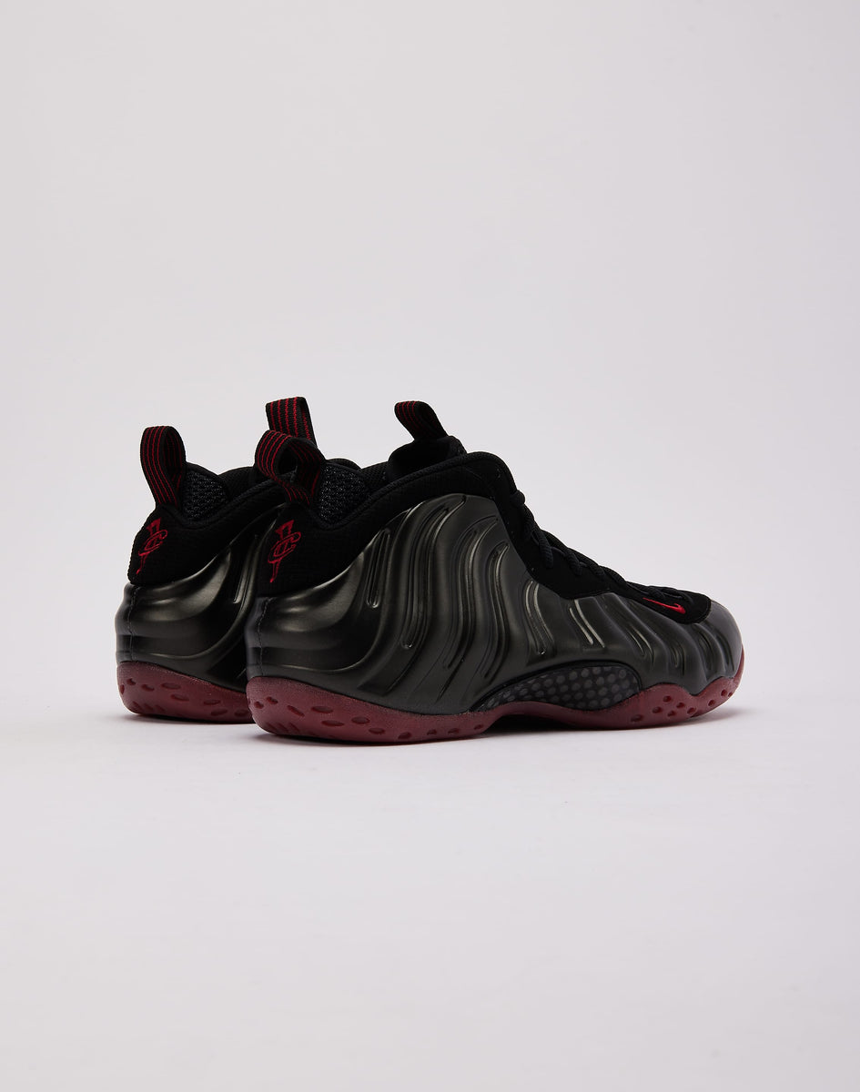 nike air foamposite one university red