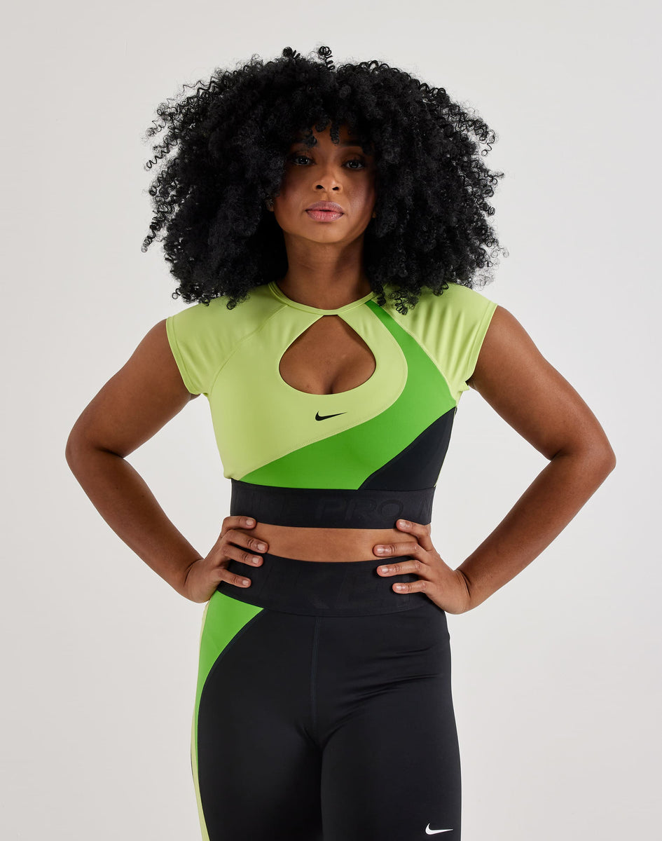 Nike Pro Sculpt Padded Short-Sleeve Sports Bra – DTLR