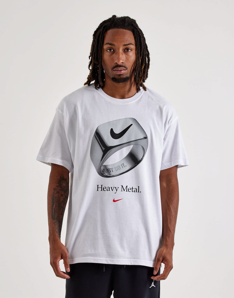 Nike Sportswear Tee – DTLR