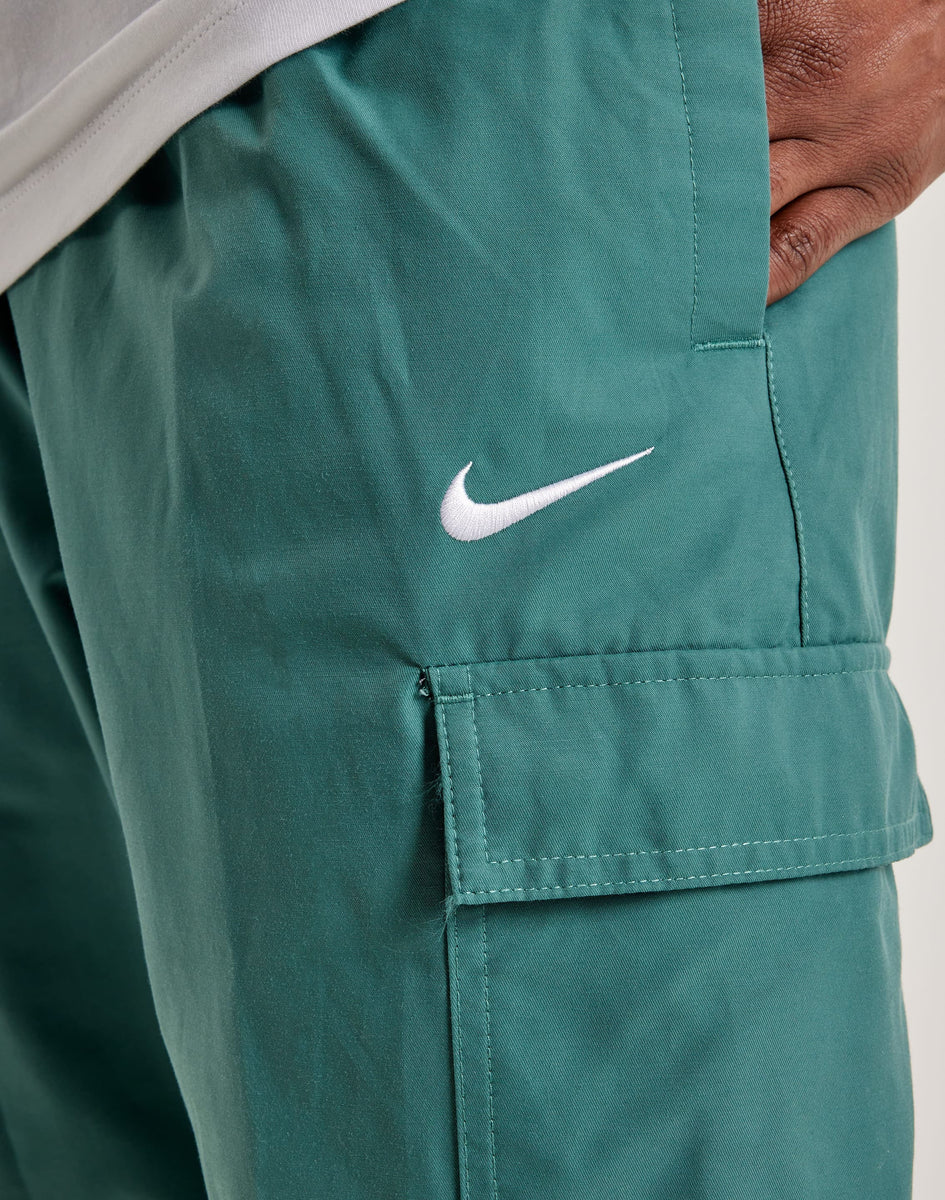 nike woven cargo pants green