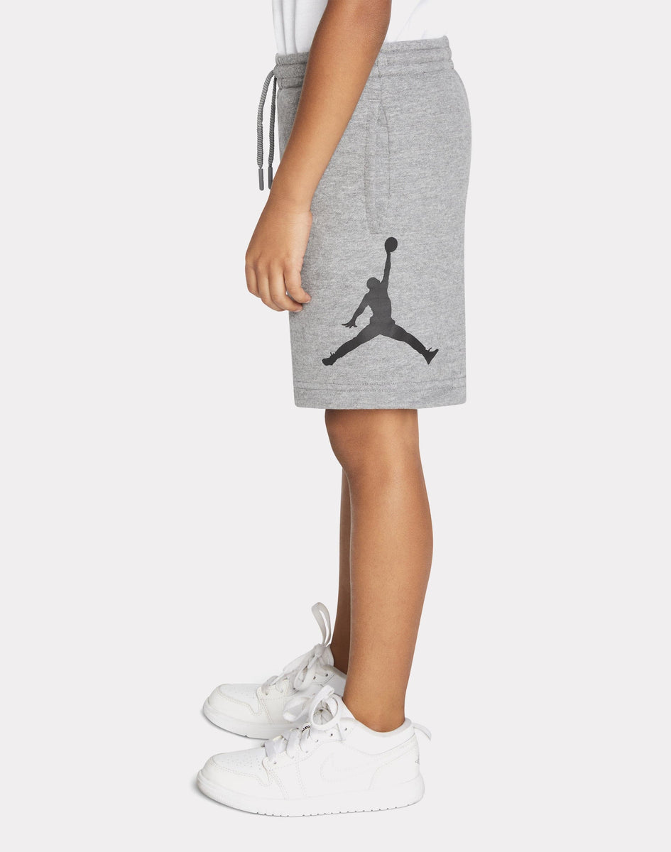 short jordan jumpman air