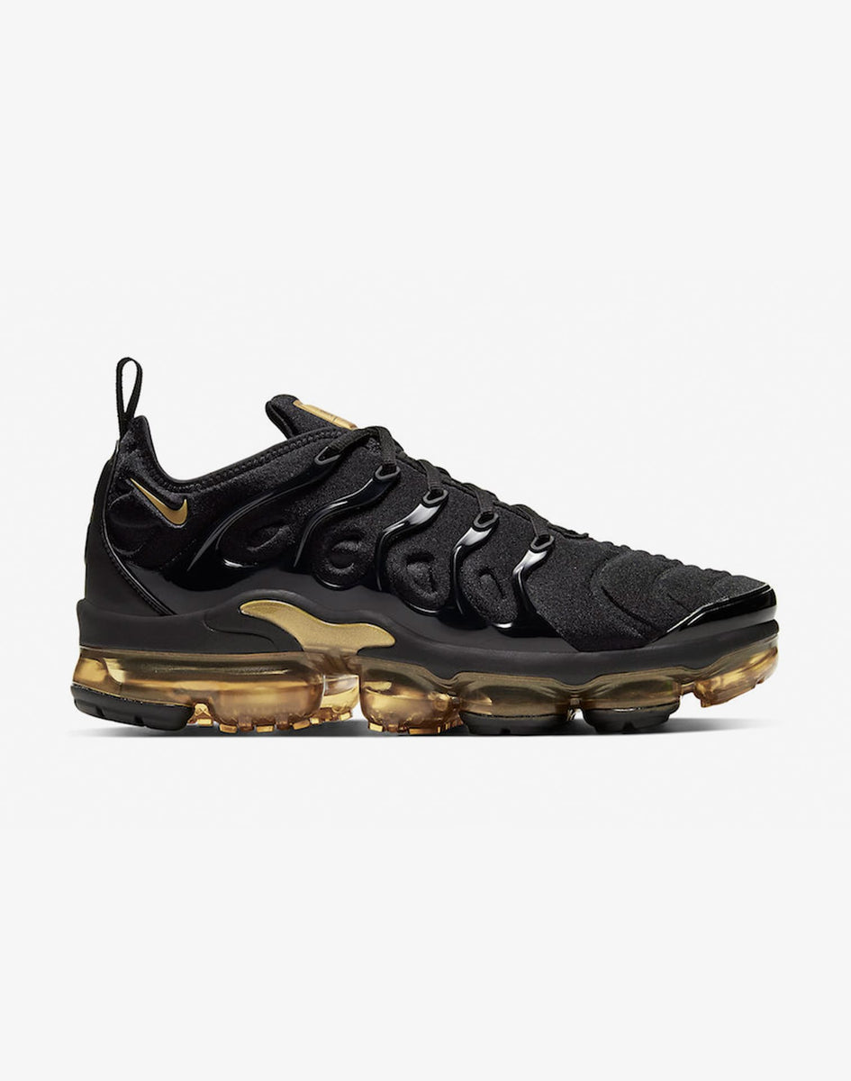 dtlr vapormax plus