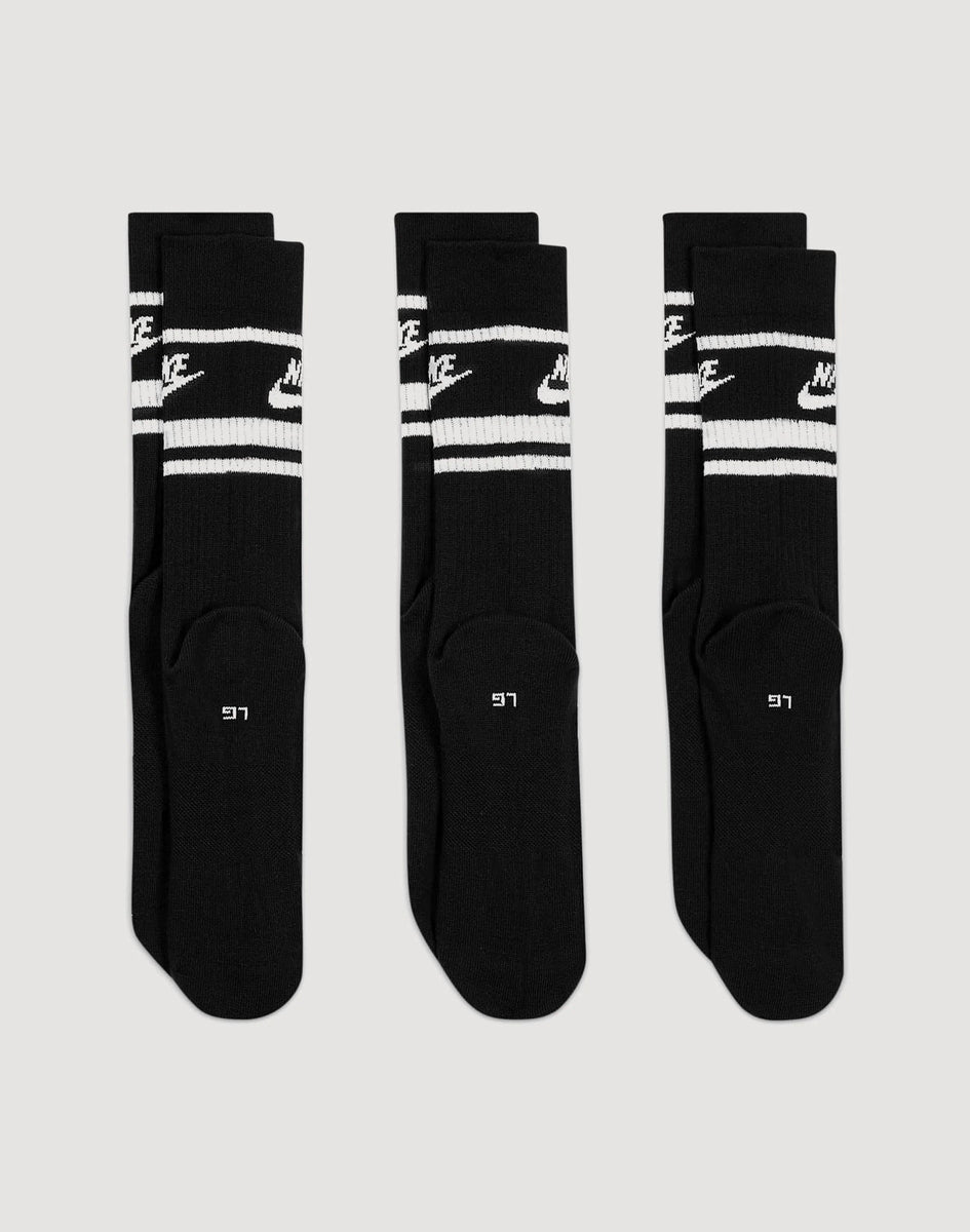 nike essential stripe crew socks
