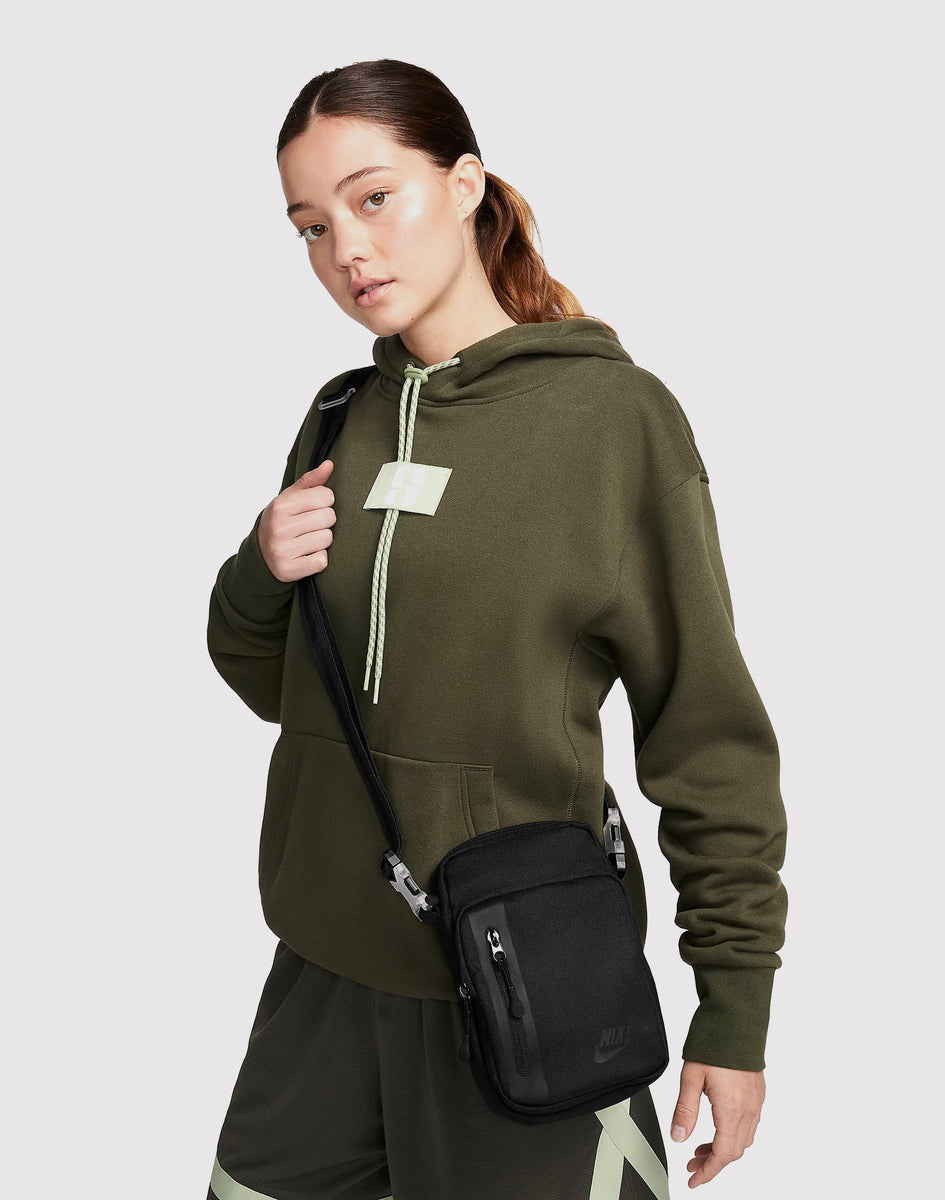 Nike Sabrina Elemental Premium Crossbody Bag – DTLR