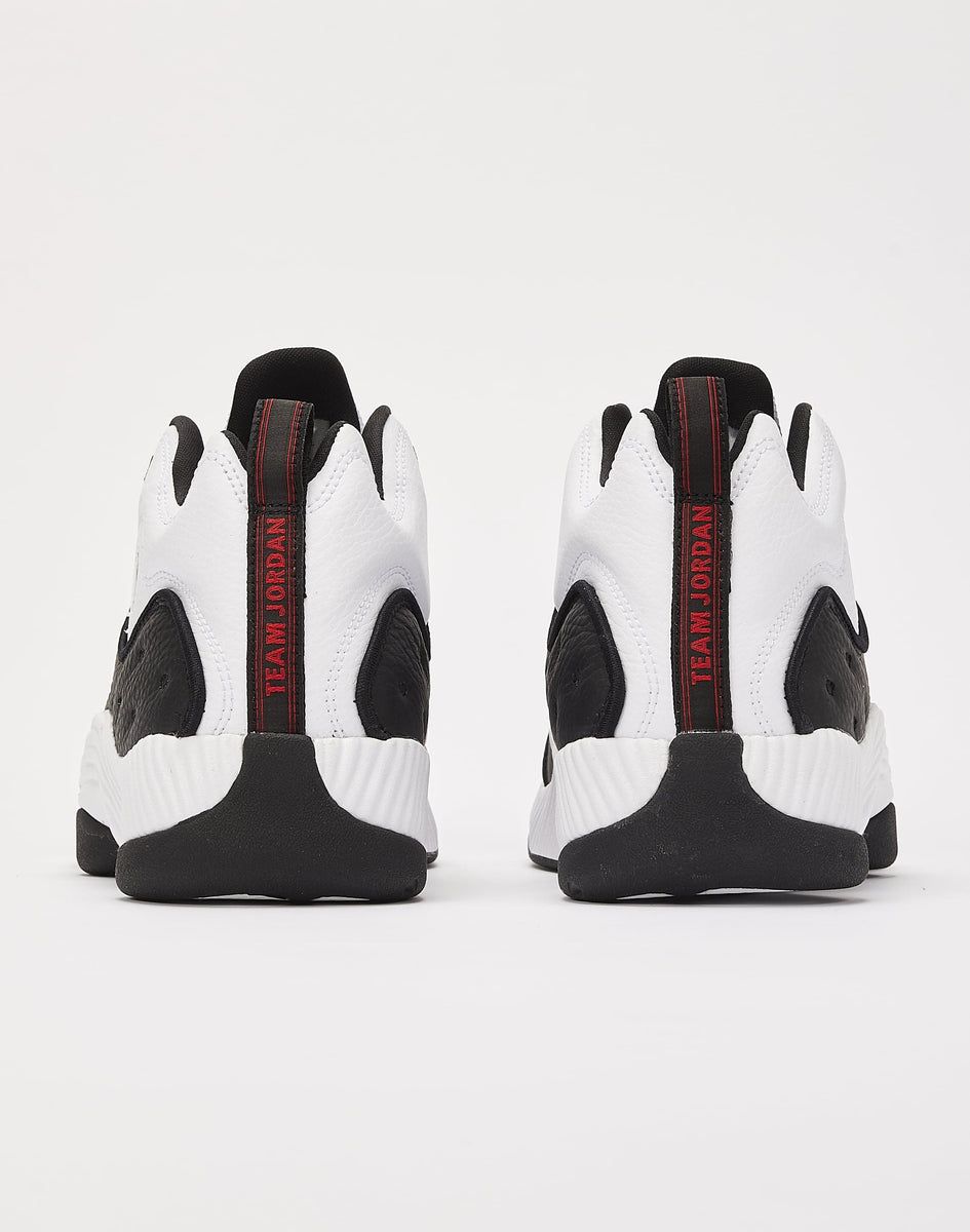 jordan jumpman team 2 gym red