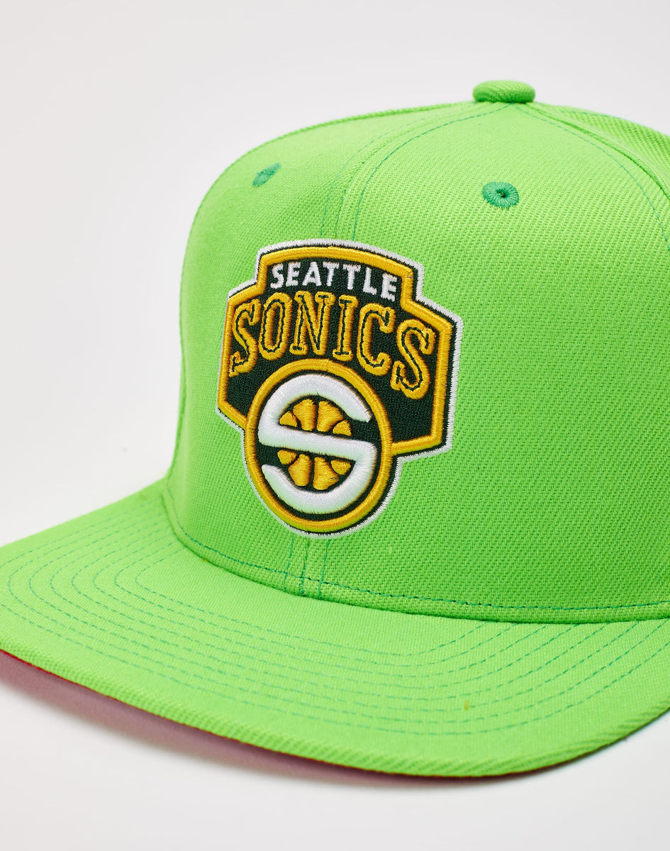Mitchell & Ness Seattle Supersonics Snapback – DTLR