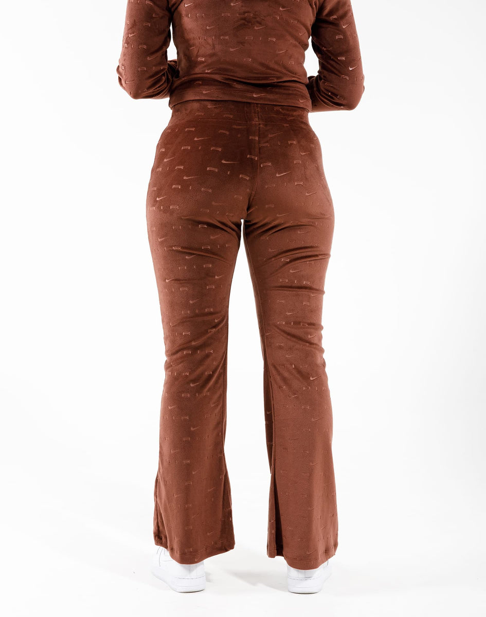 Nike Air Velour Mid-Rise Pants – DTLR