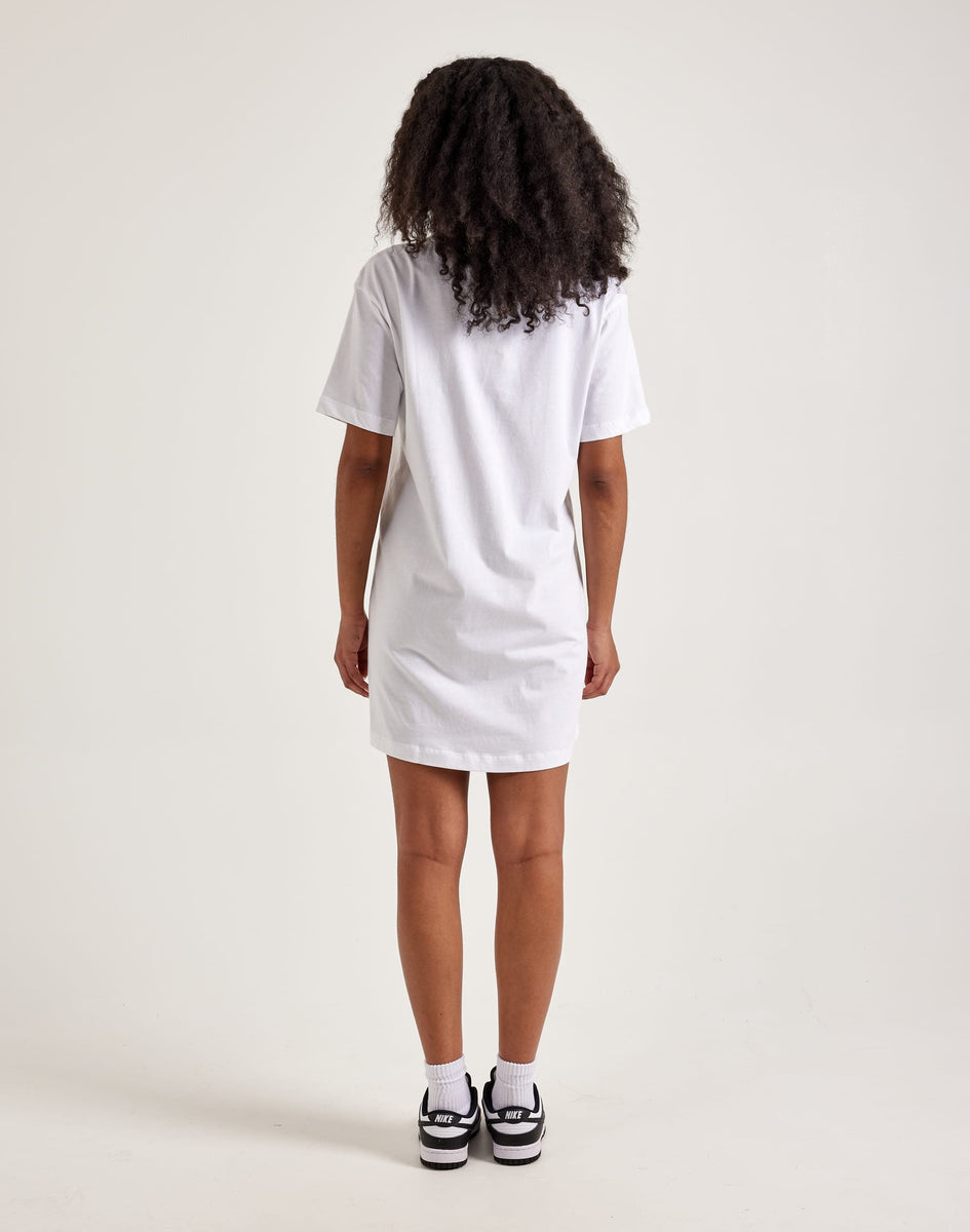 Nike Chill Knit Oversized T-shirt Dress Nike Chill Knit Oversized T-shirt Dress