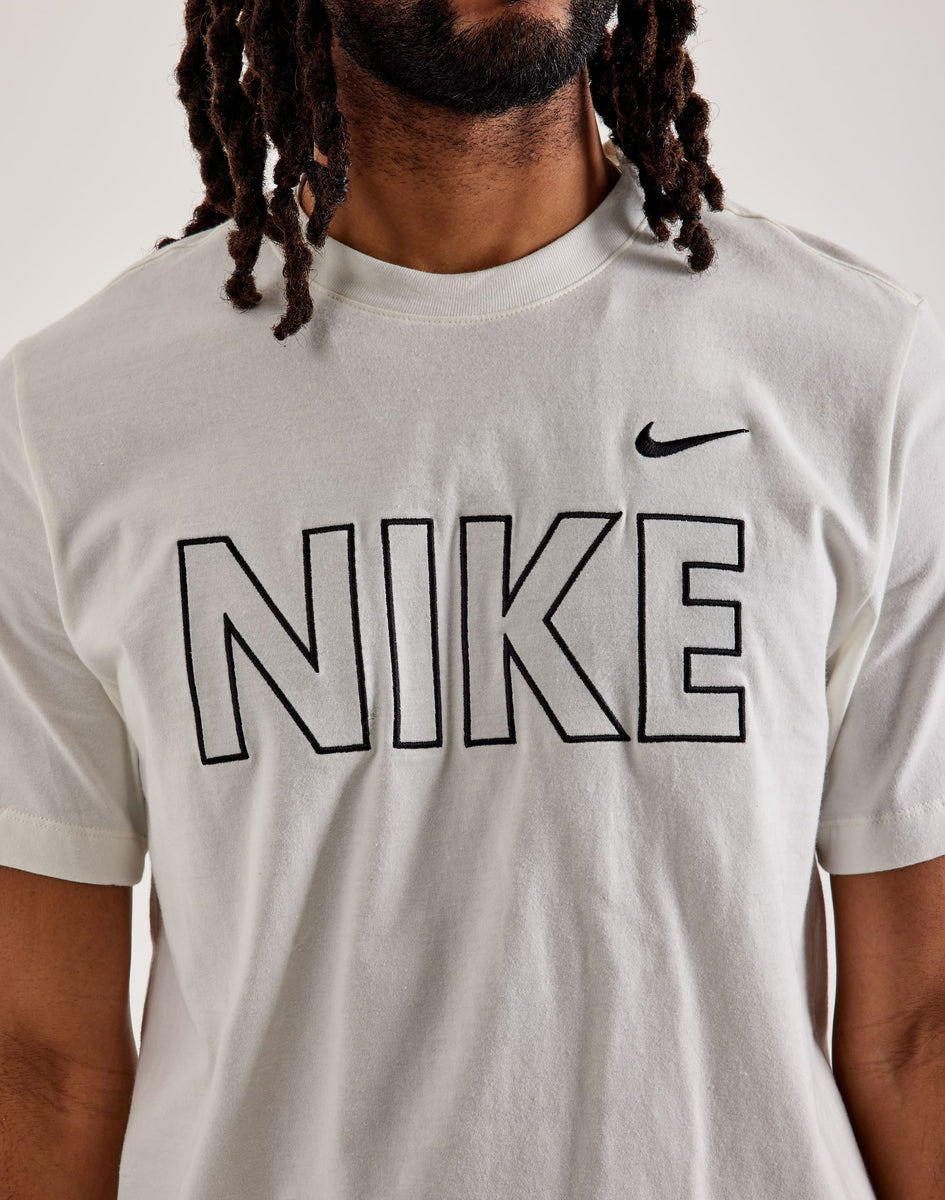 nike tee