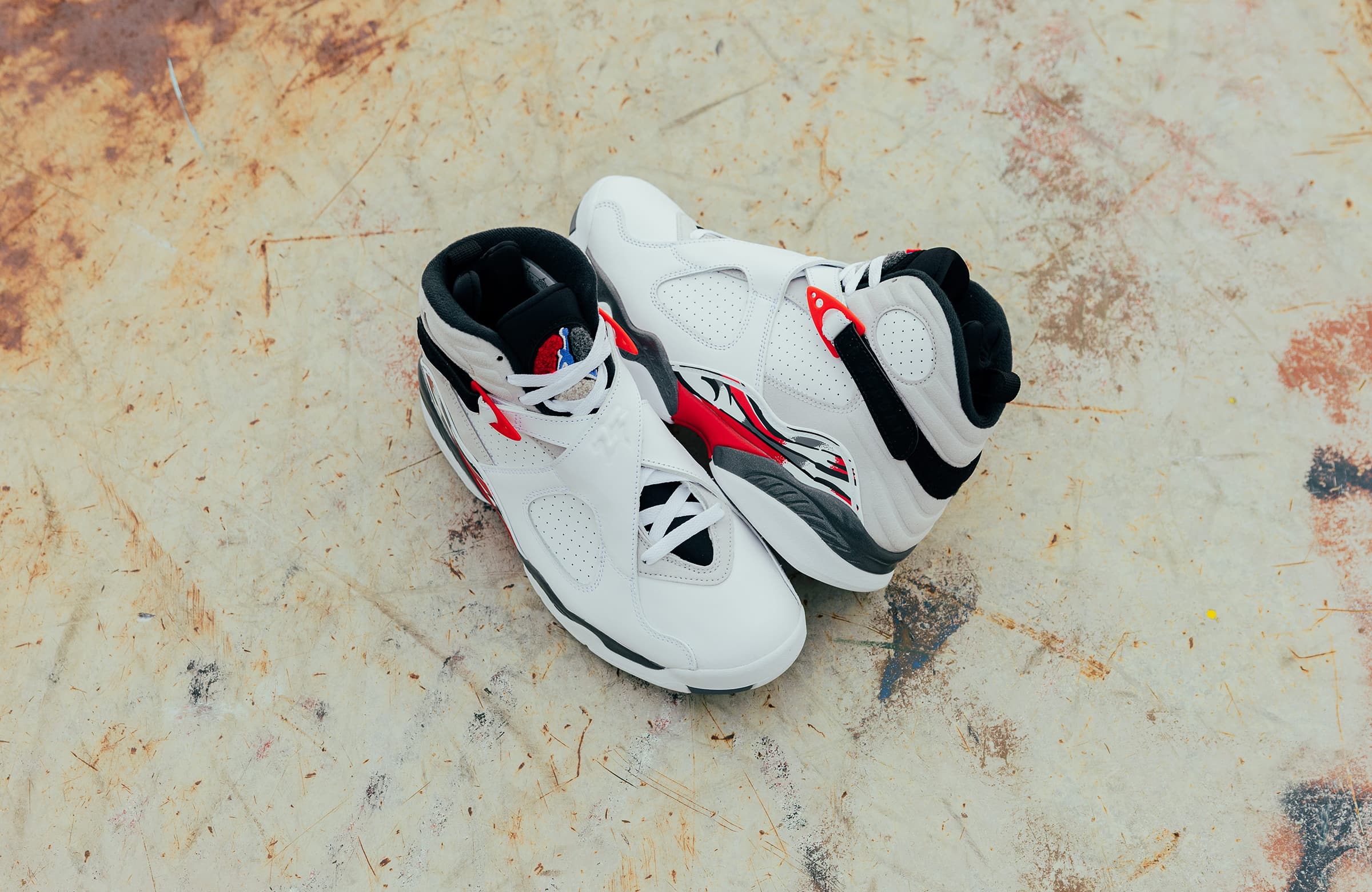 The Air Jordan 8 Retro “Bugs Bunny” is What's Up, Doc – DTLR