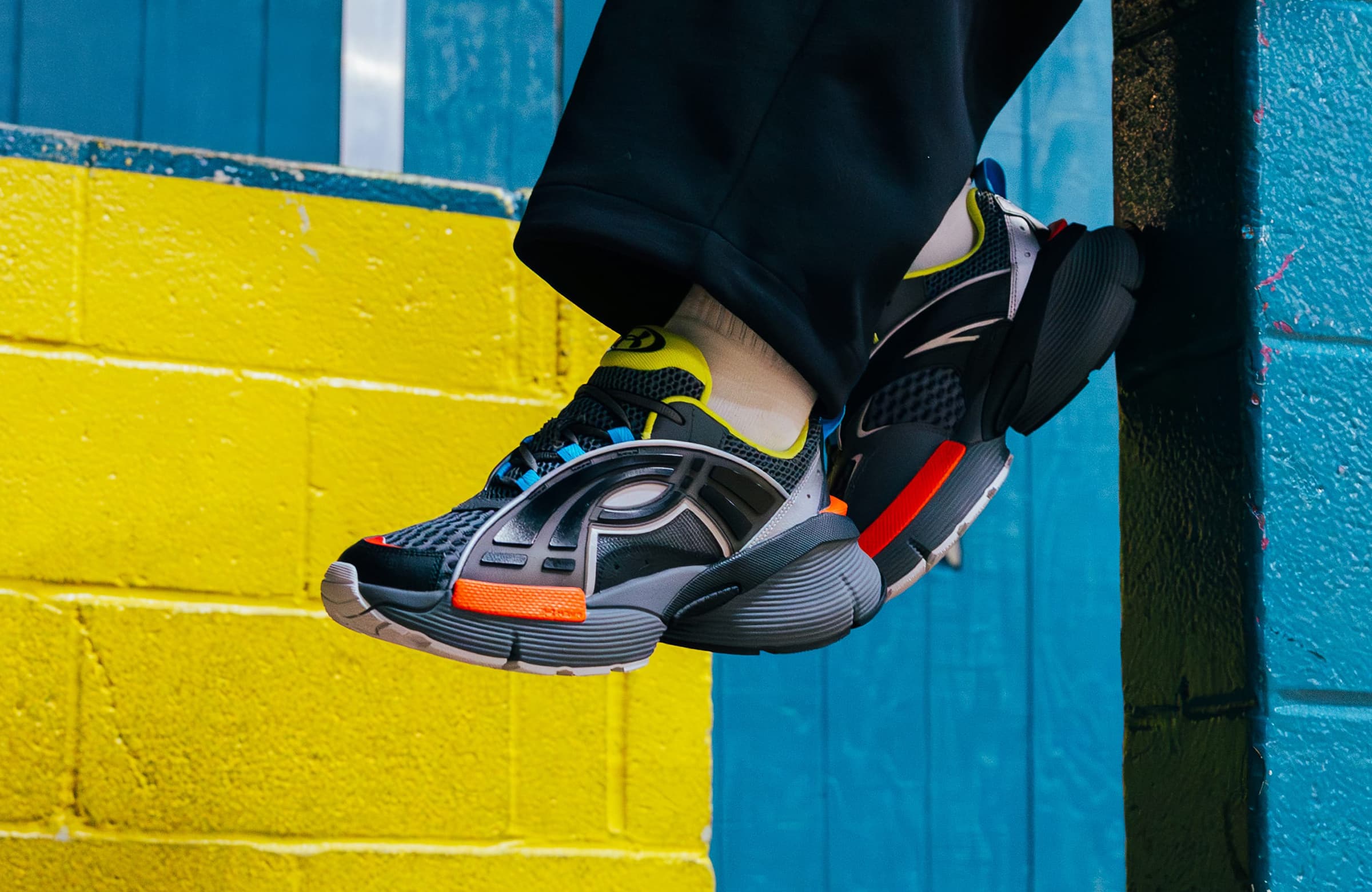 Here's Your Path to the DTLR-Exclusive Under Armour Arc 96 “No Maps”