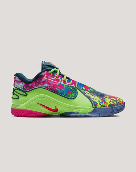 海外限定 Nike Lebron More Than Athlete ショーツ Nike LeBron XXII 