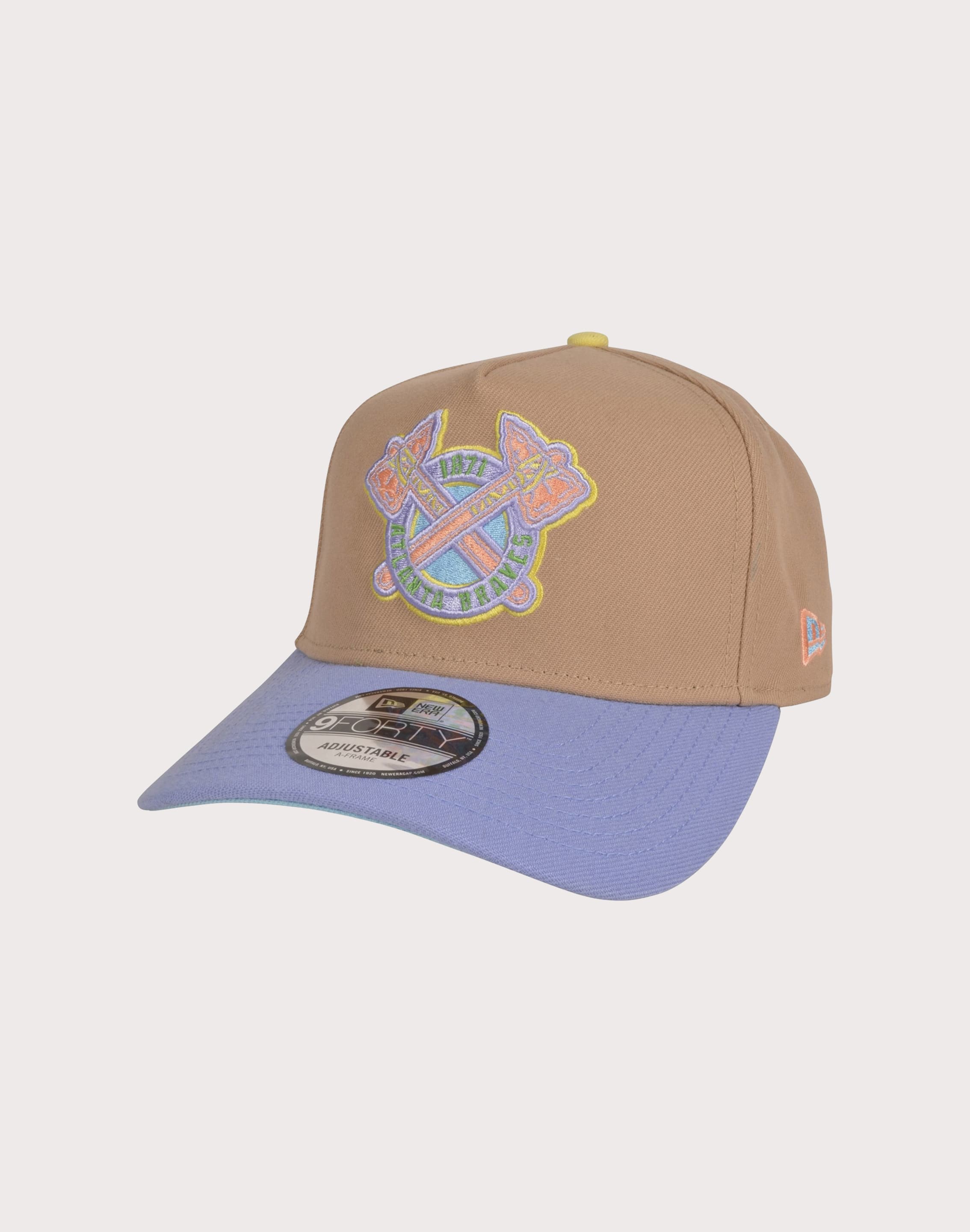 Photo of New Era Atlanta Braves 9FORTY A-Frame Sweet Escape Snapback Hat-Khaki