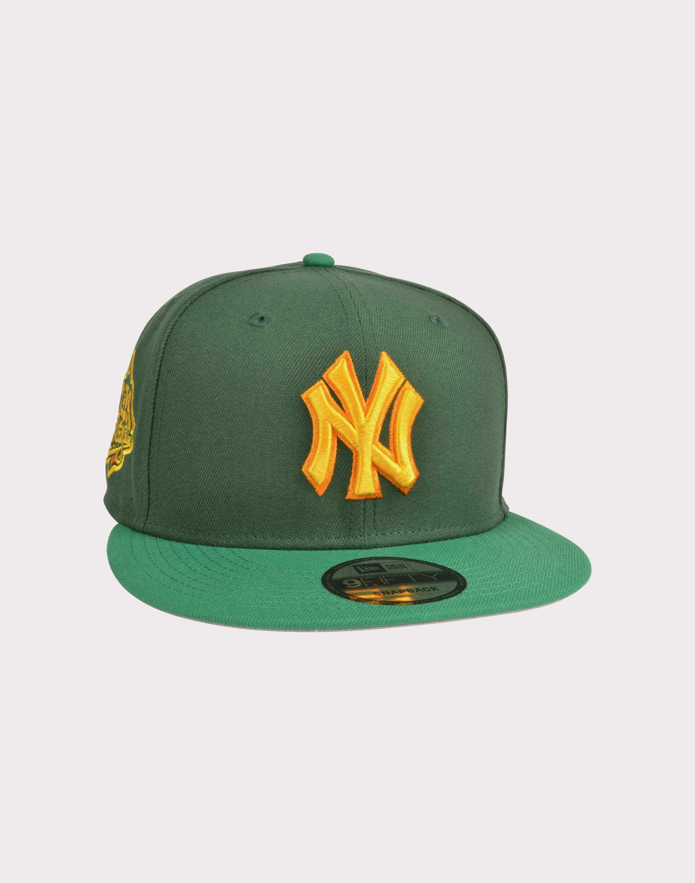 Photo of New Era MLB New York Yankees 9FIFTY Snapback Hat