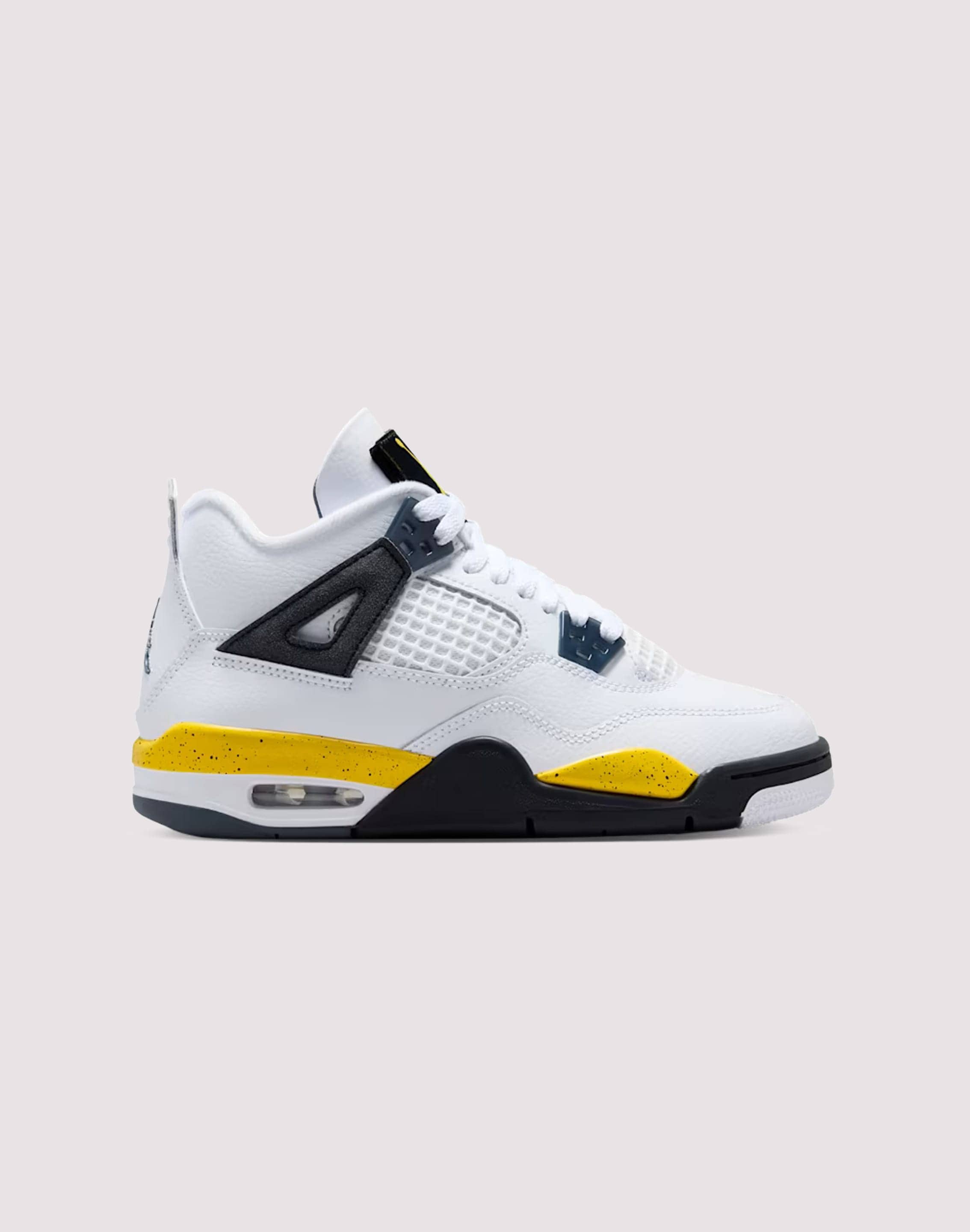 Photo of Jordan Air Jordan 4 Retro 'Tour Yellow' Grade-School