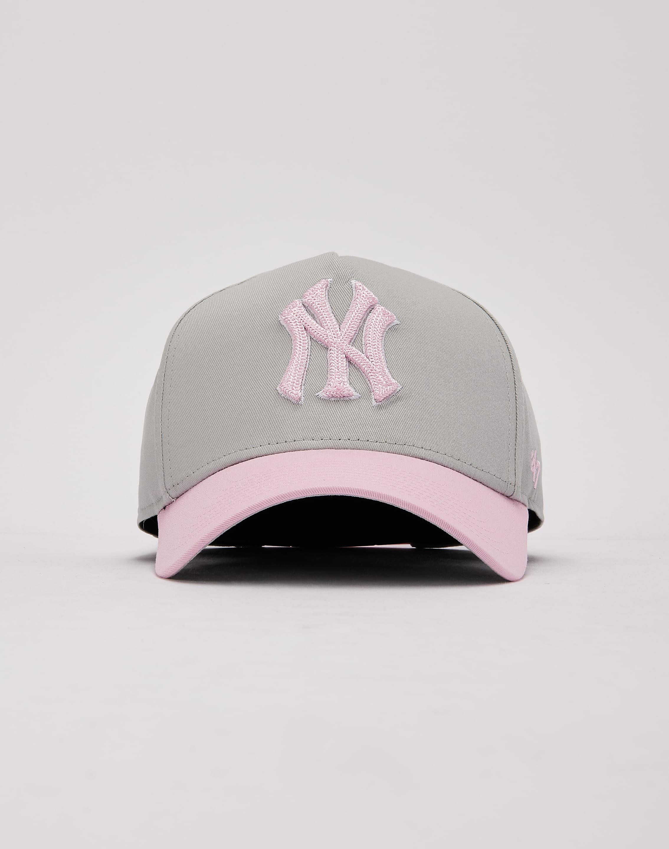 Photo of 47 Brand MLB New York Yankees Offside DT Snapback Hat