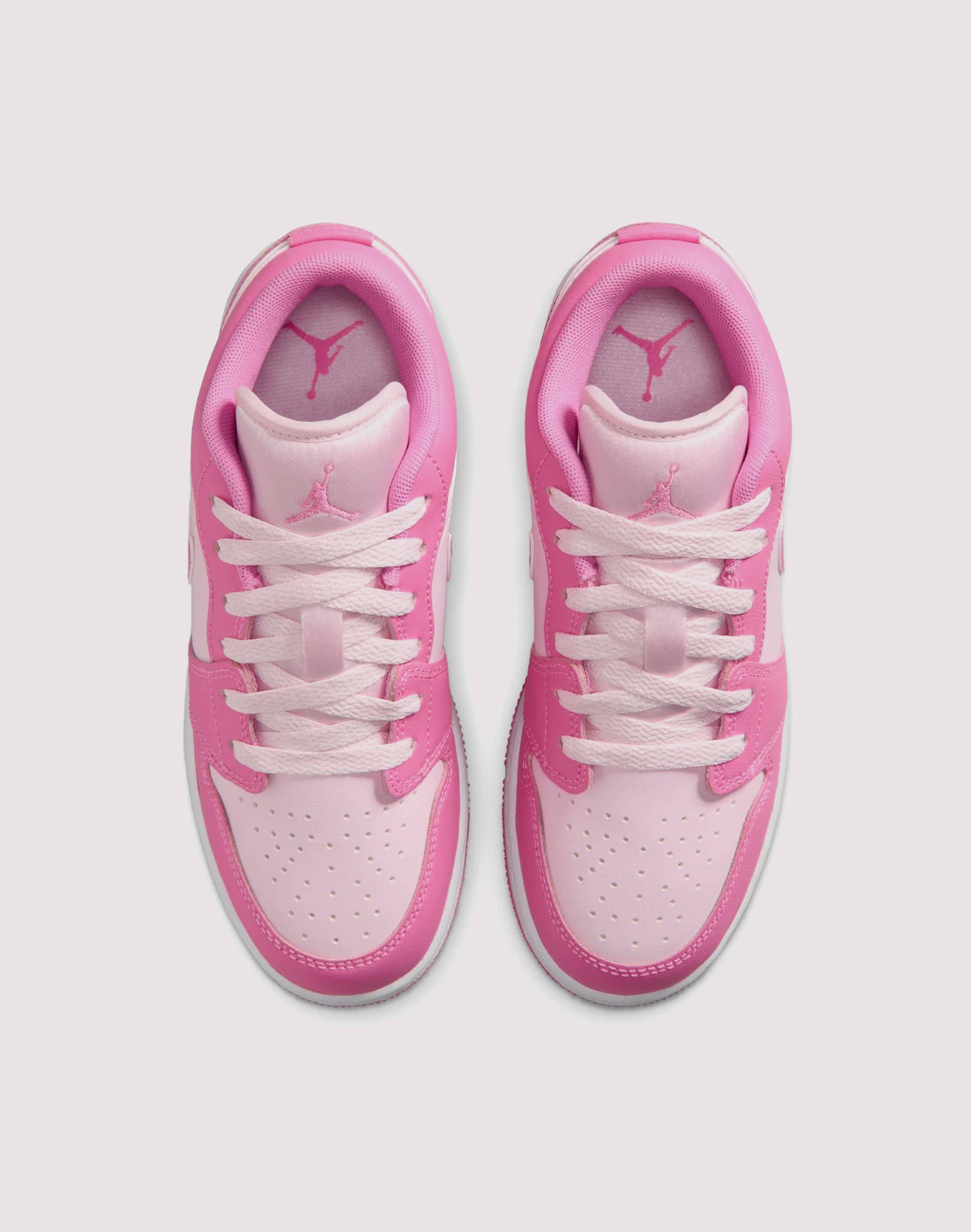 Photo of Jordan Air Jordan 1 Low Grade-School