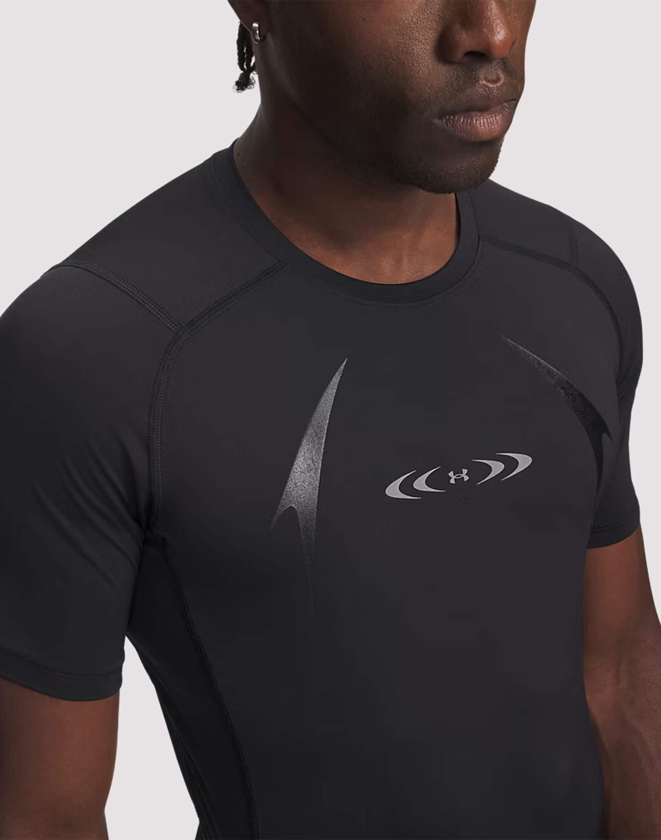 Photo of Under Armour HeatGear Compression Echo Tee