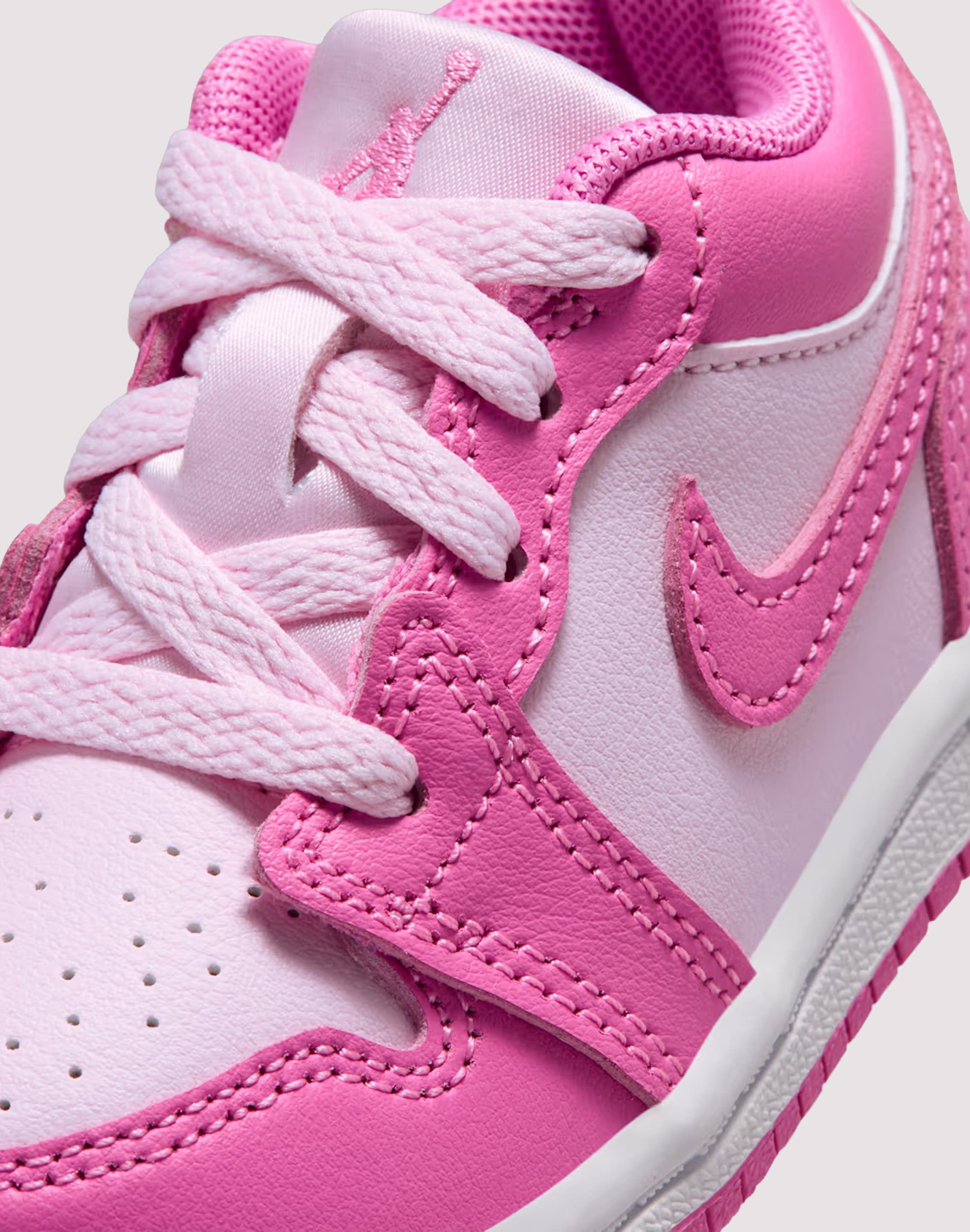 Photo of Jordan Air Jordan 1 Low Toddler