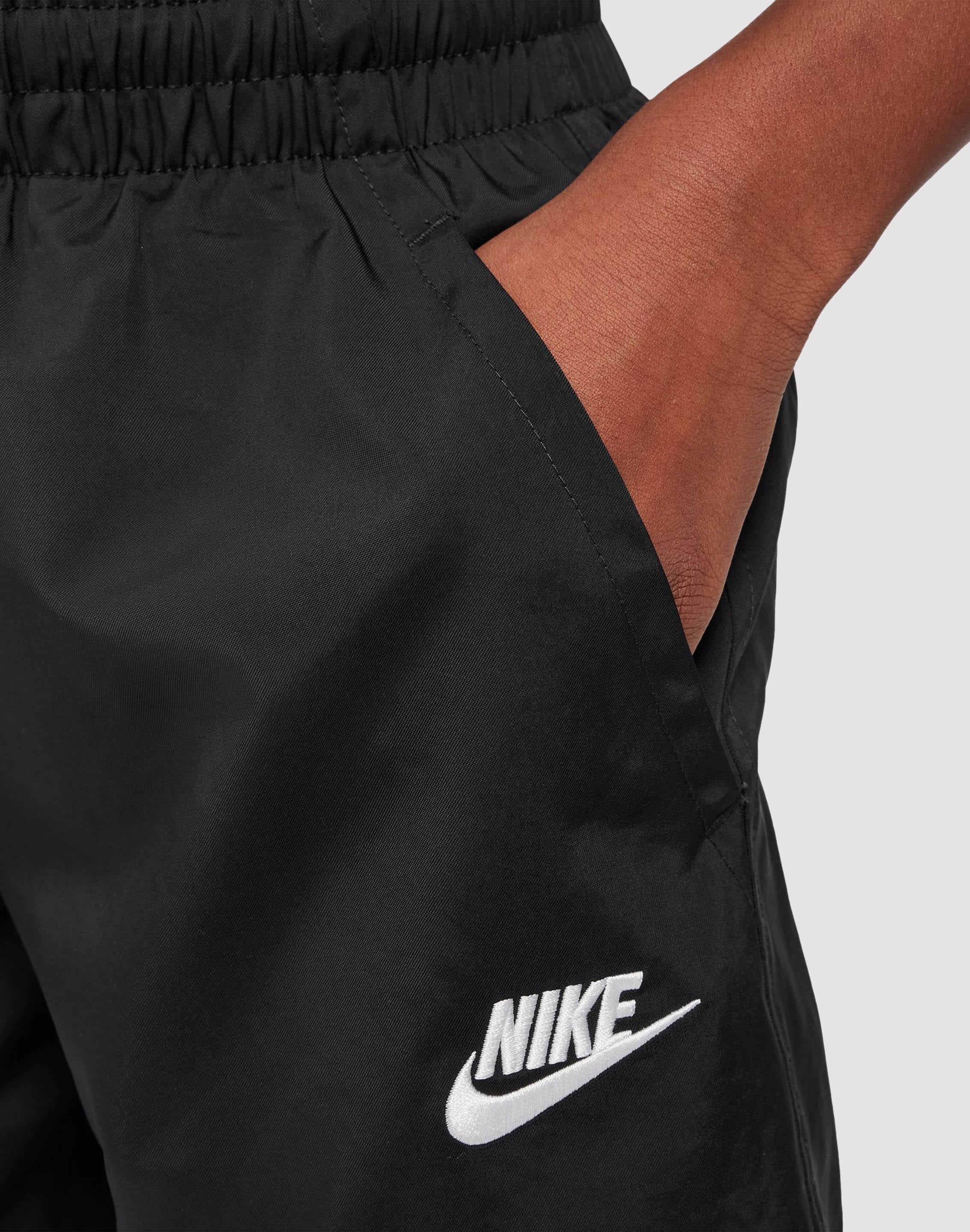 nike woven shorts sportchek