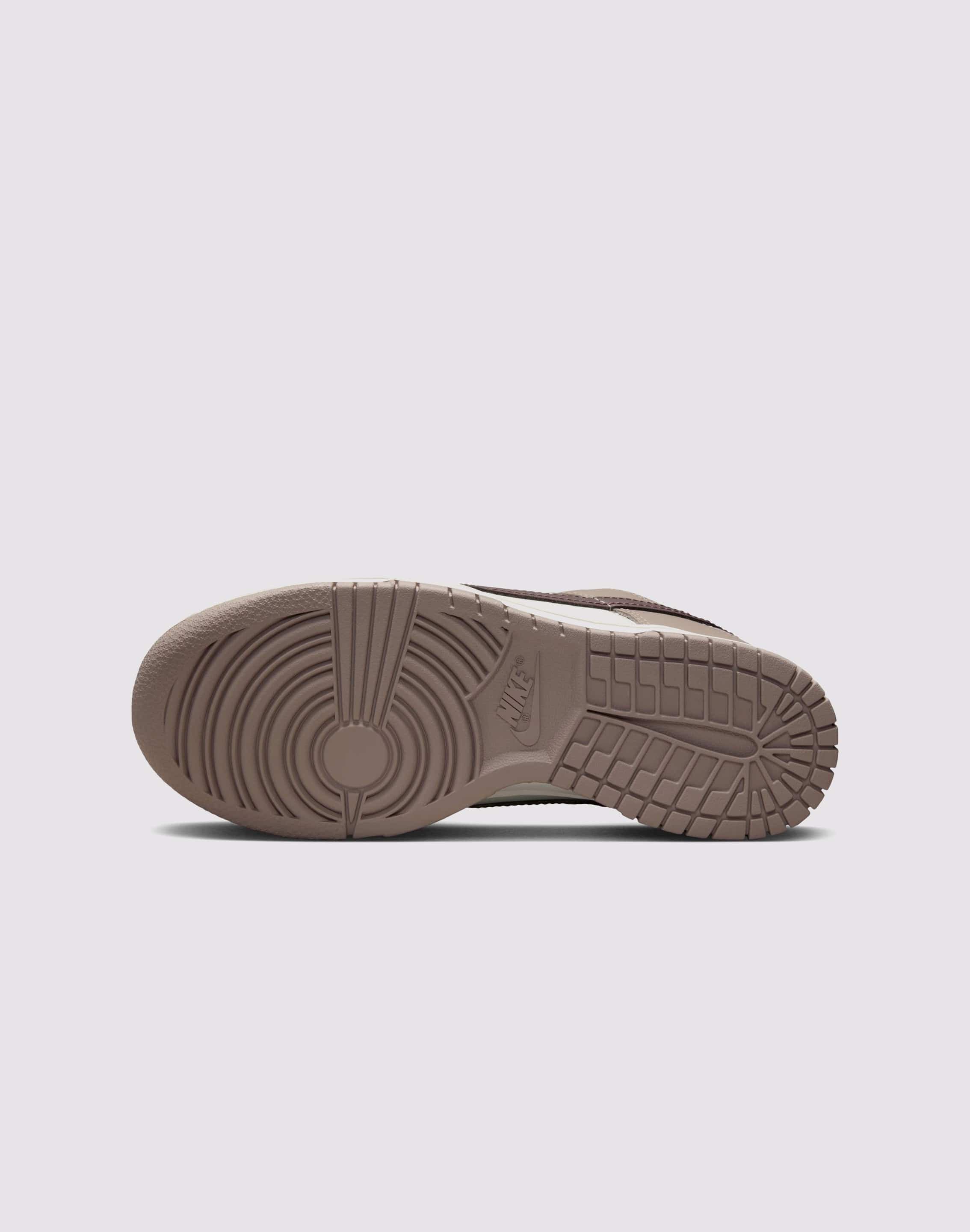 Nike Dunk Low "Sail/Plum Eclipse/Diffused Taupe"