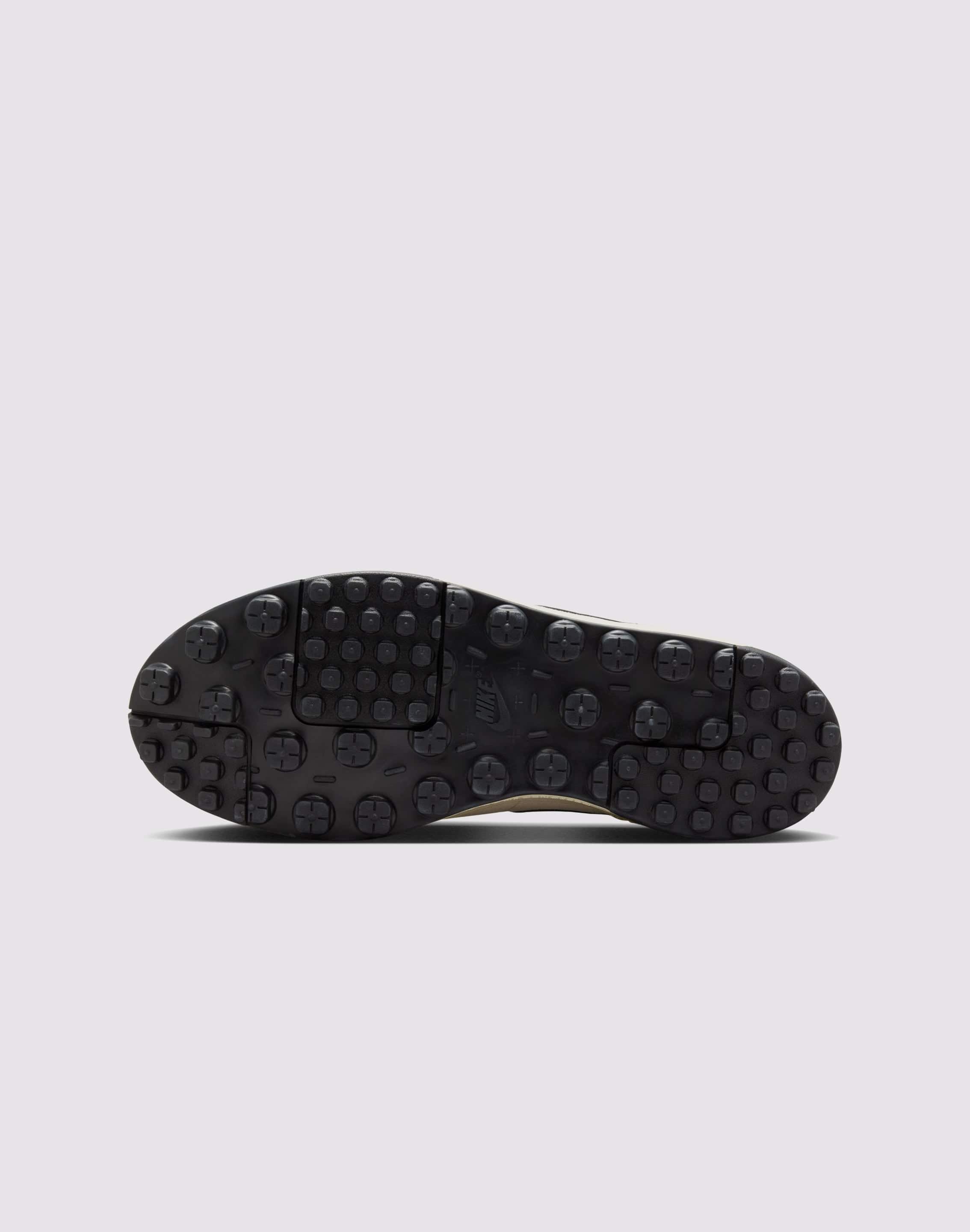 Nike C1TY "Soft Pearl"