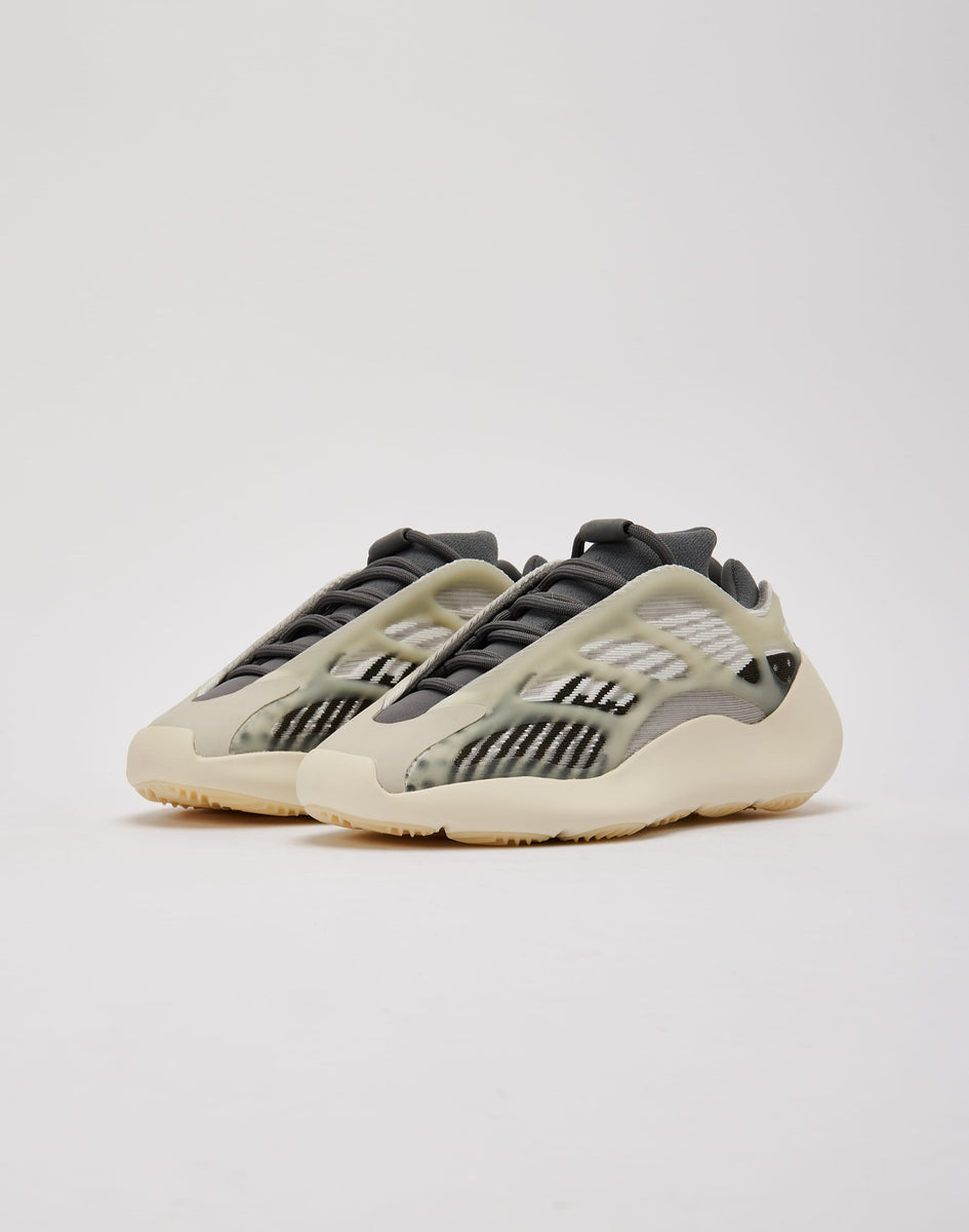Adidas Yeezy 700 V3 'Fade Salt' Grade-School – DTLR