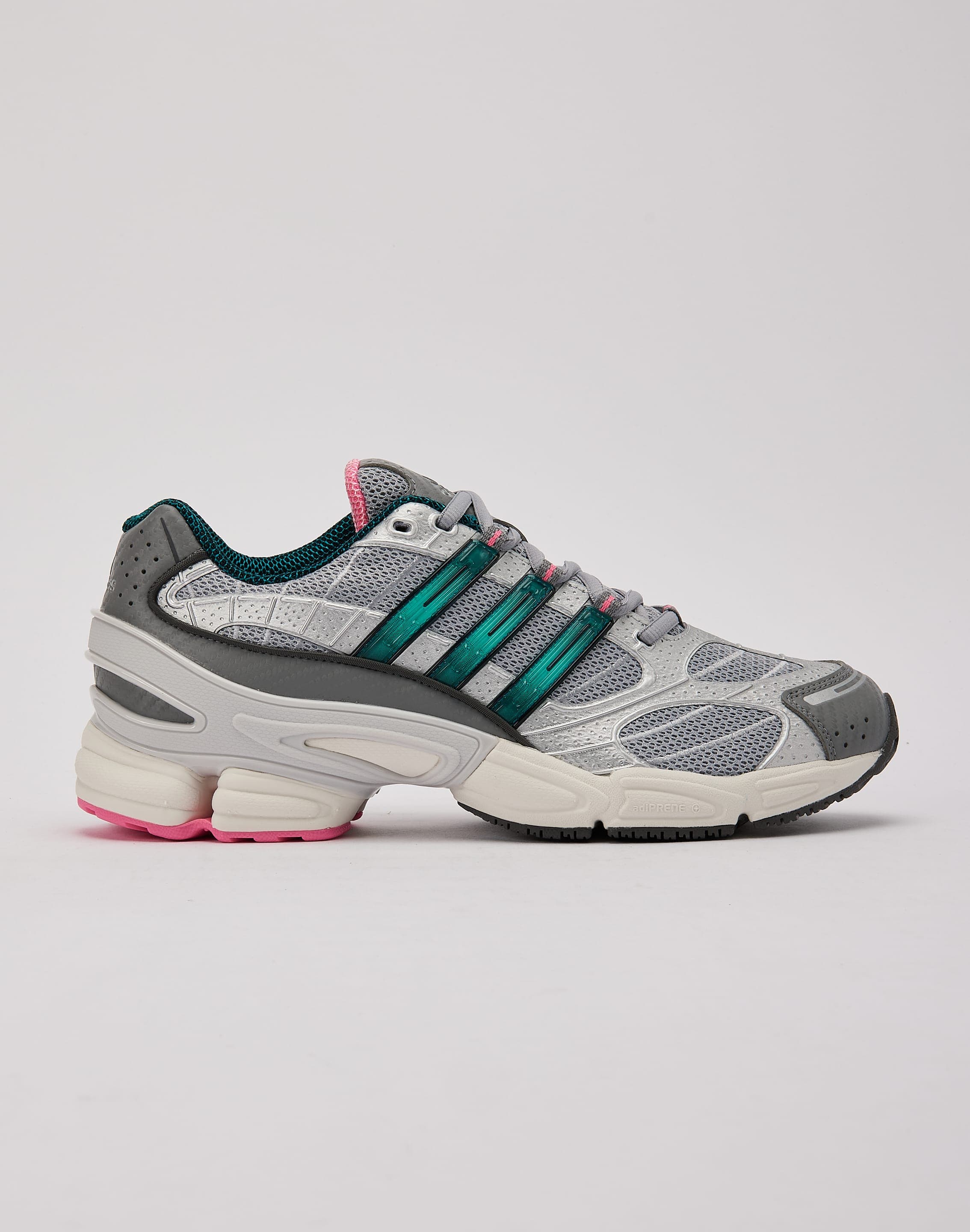 Adidas Ozweego Pro DTLR Adidas Ozweego Pro DTLR