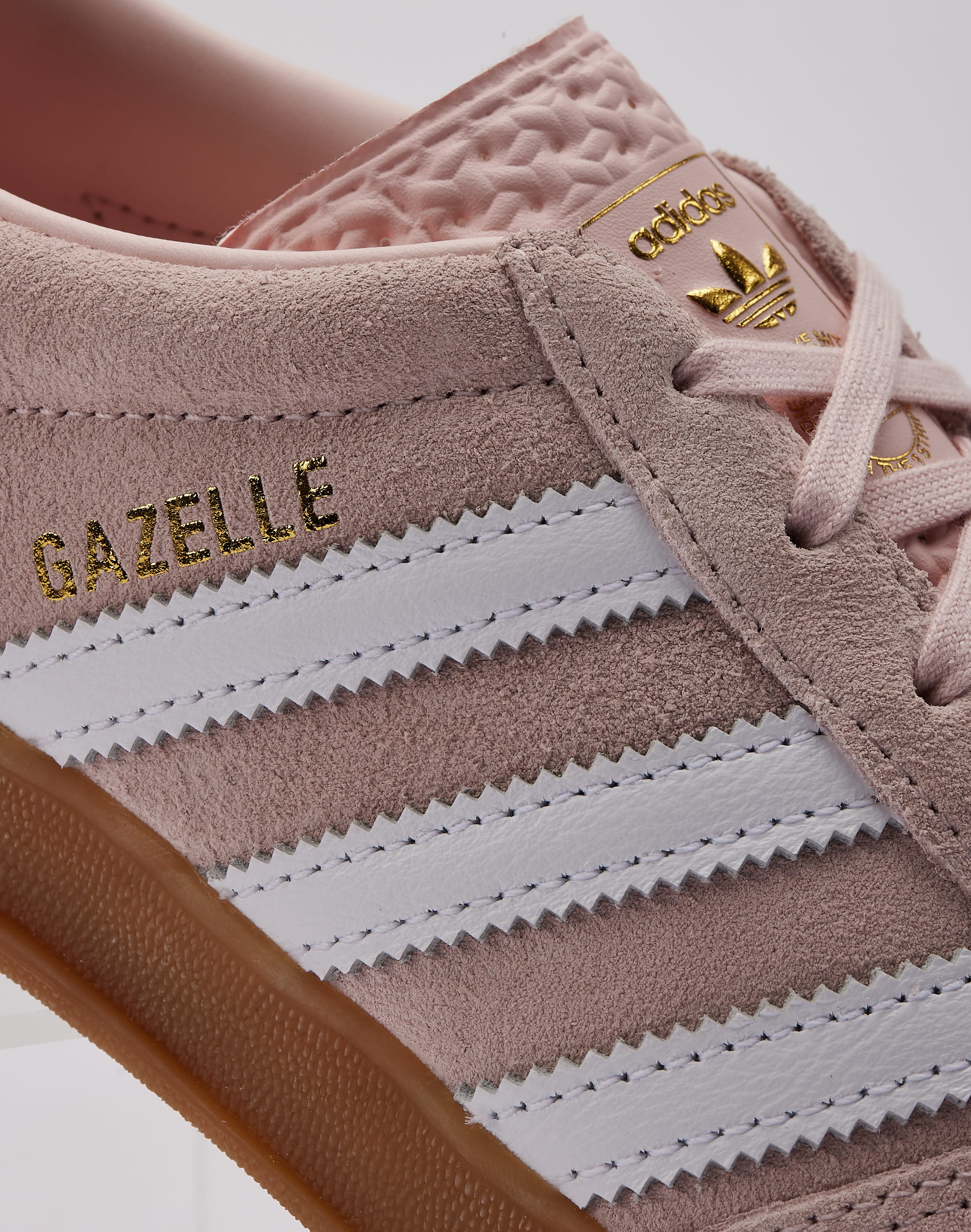 adidas Gazelle Indoor Shoes - Women's - Sandy Pink / Cloud White / Gum - 10 adidas Gazelle Indoor Shoes - Women's - Sandy Pink / Cloud White / Gum - 10