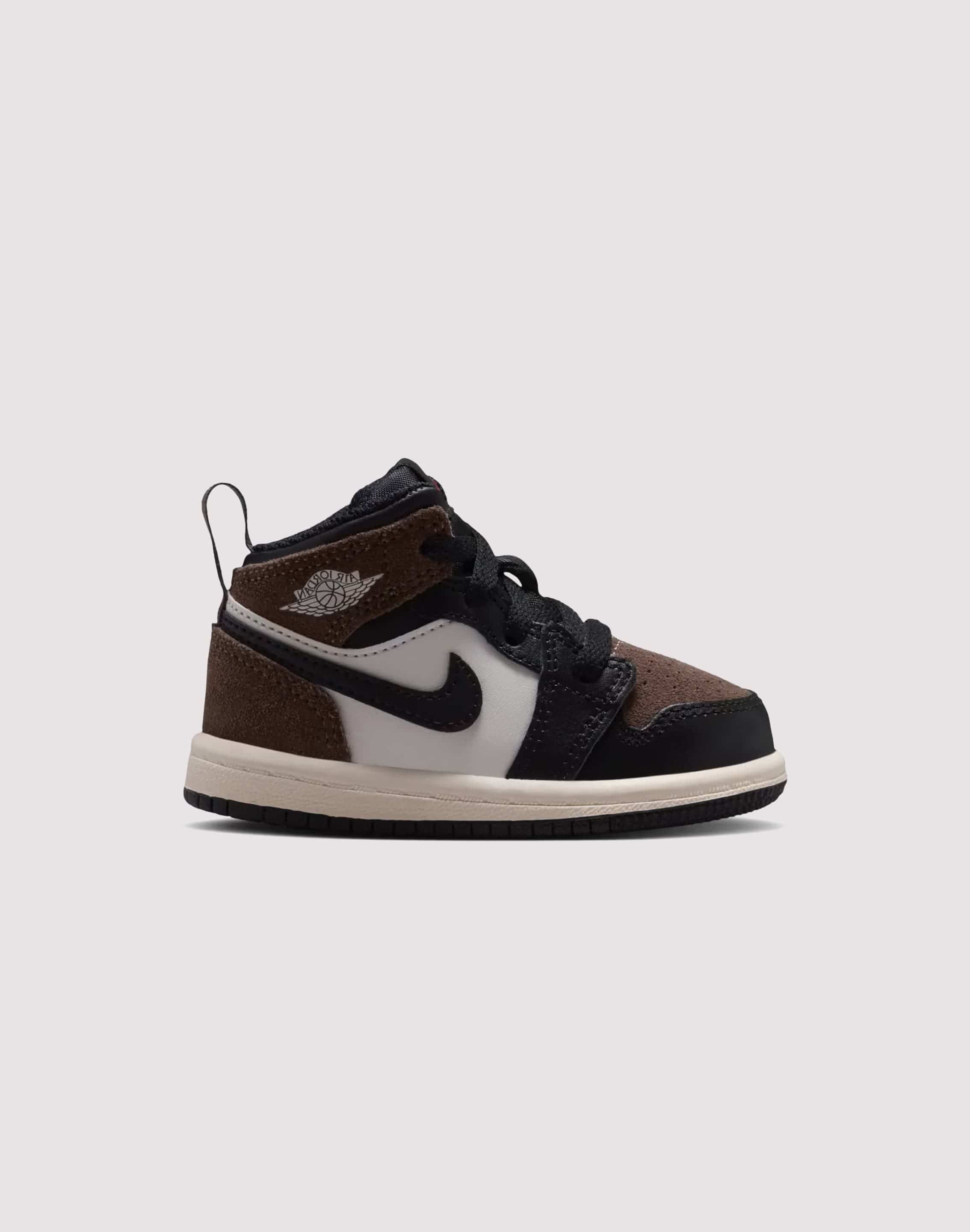 Photo of Jordan Air Jordan 1 Mid Toddler