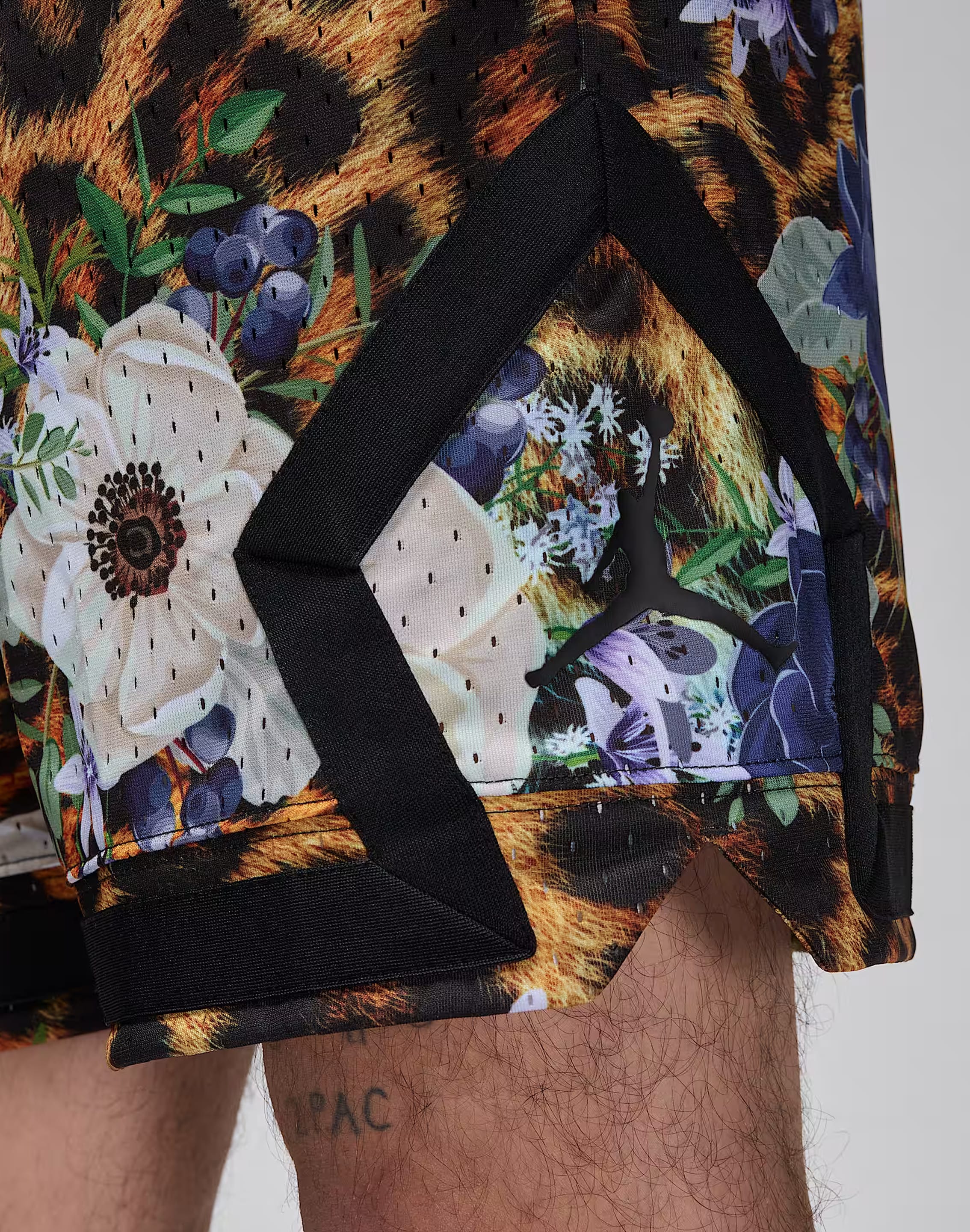 dtlr.com is where to buy