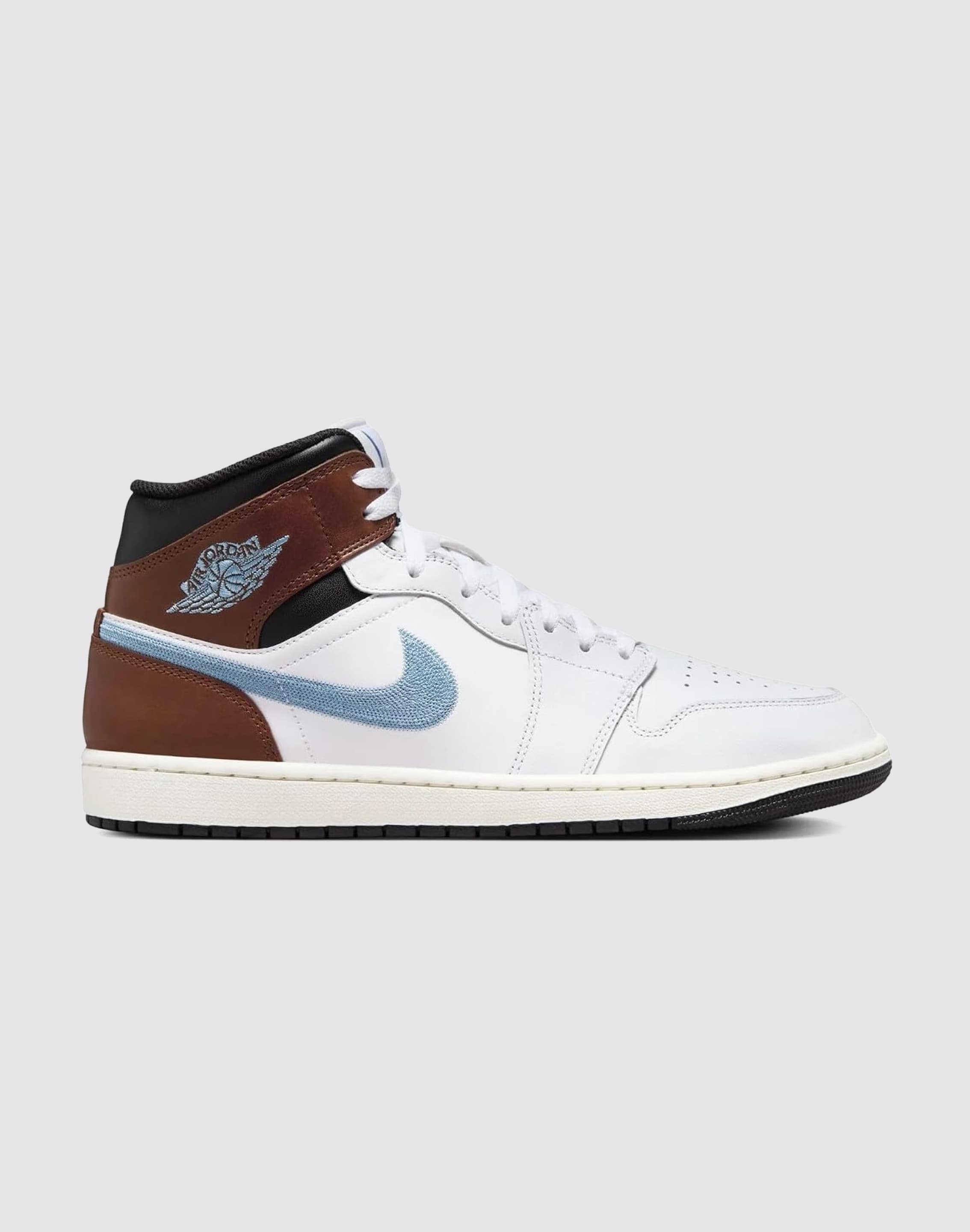 Photo of Jordan Air Jordan 1 Mid SE