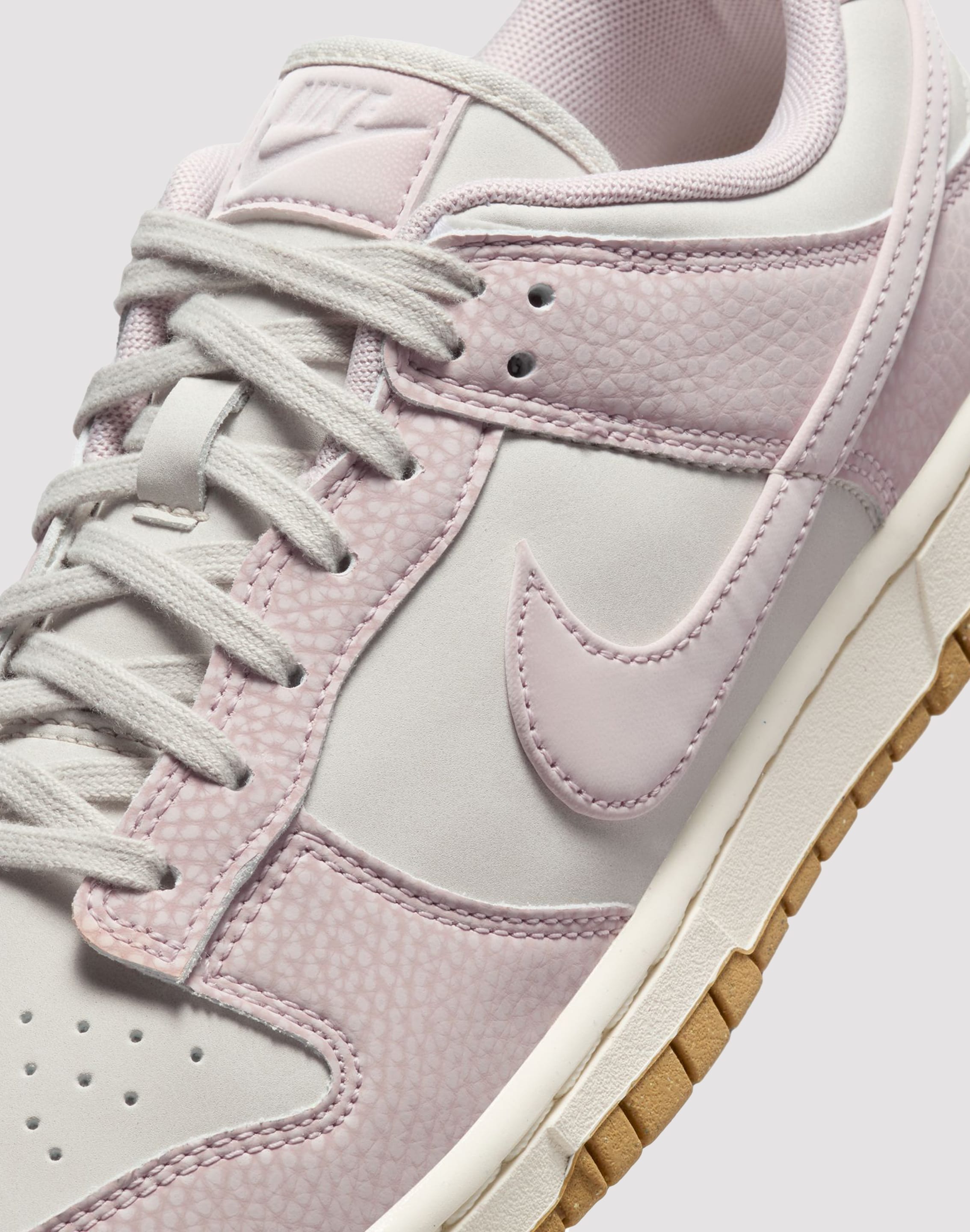 Nike Dunk Low Premium Next Nature "Platinum Violet"
